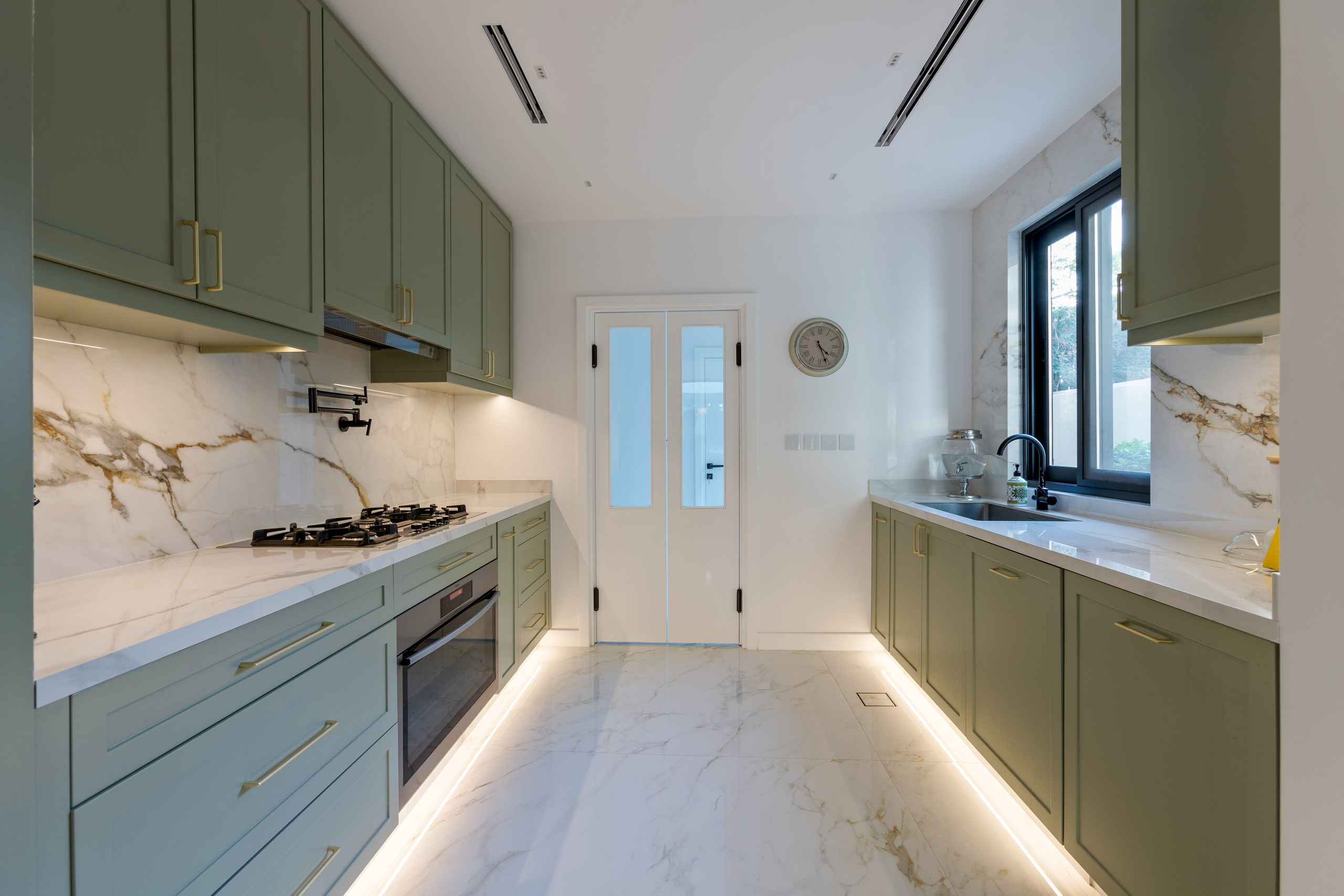 Savannah, Arabian Ranches. Samy Mar Boy │Portrait, Automotive and Real Estate Photographer