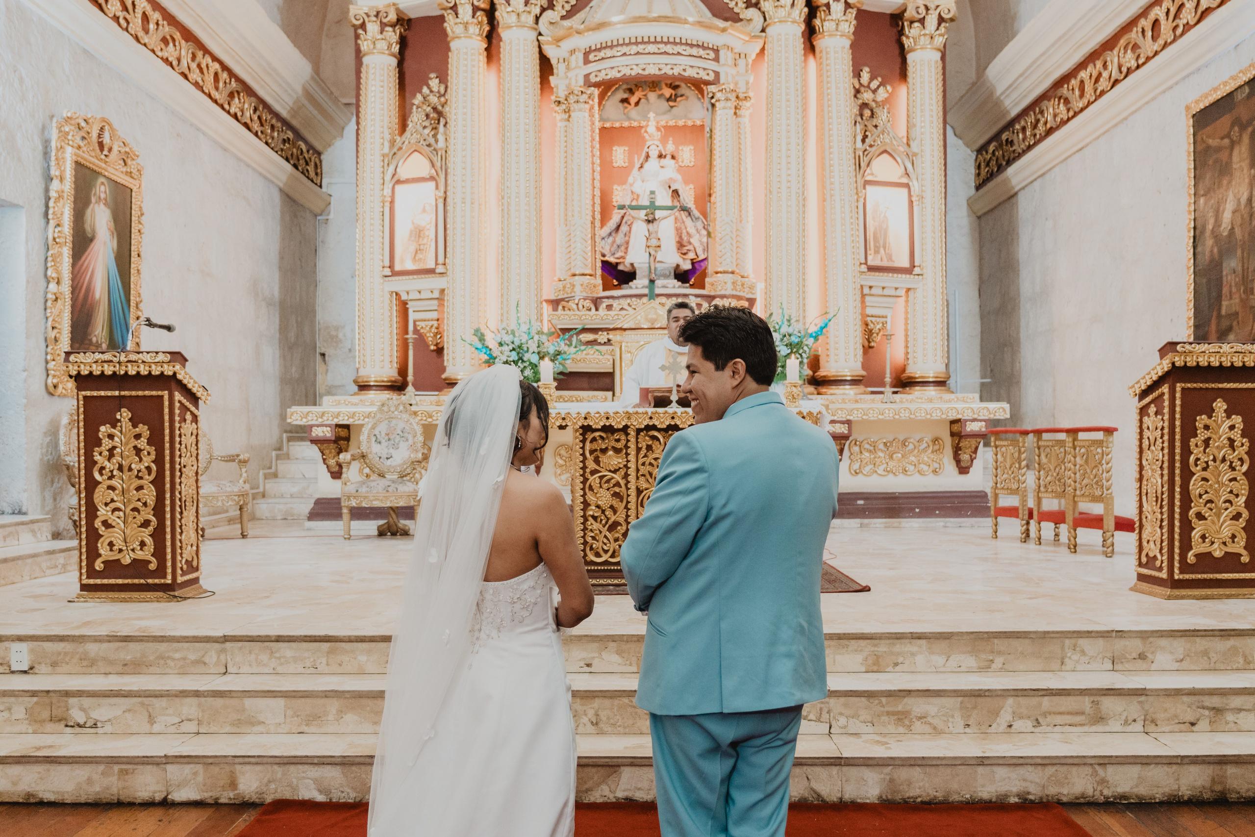 STEISY + EMMANUEL | BODA RELIGIOSA. Studio KVTA | Fotografía y Video de Bodas en Arequipa