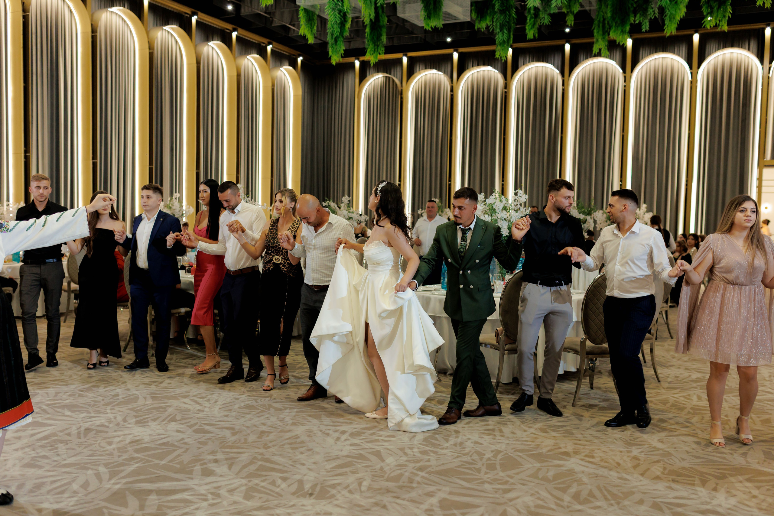 Nunta Nicoleta & Răzvan | Fotografie & Videografie Profesională. Servicii foto-video profesionale, pentru momente de neuitat