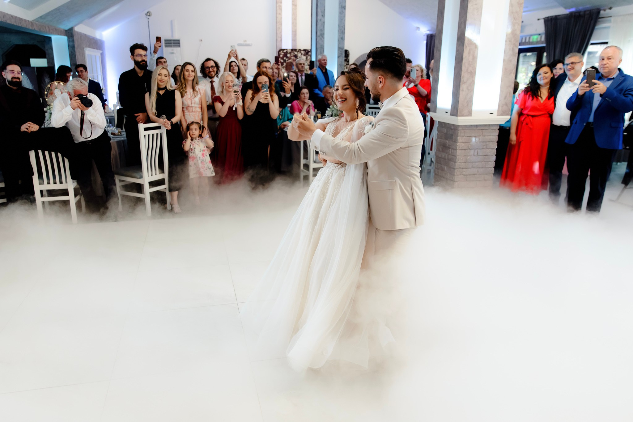 Ioana & Ionuț | Nuntă de poveste la Păstrăvăria Poiana din Mălini județul Suceava. Servicii foto-video profesionale, pentru momente de neuitat