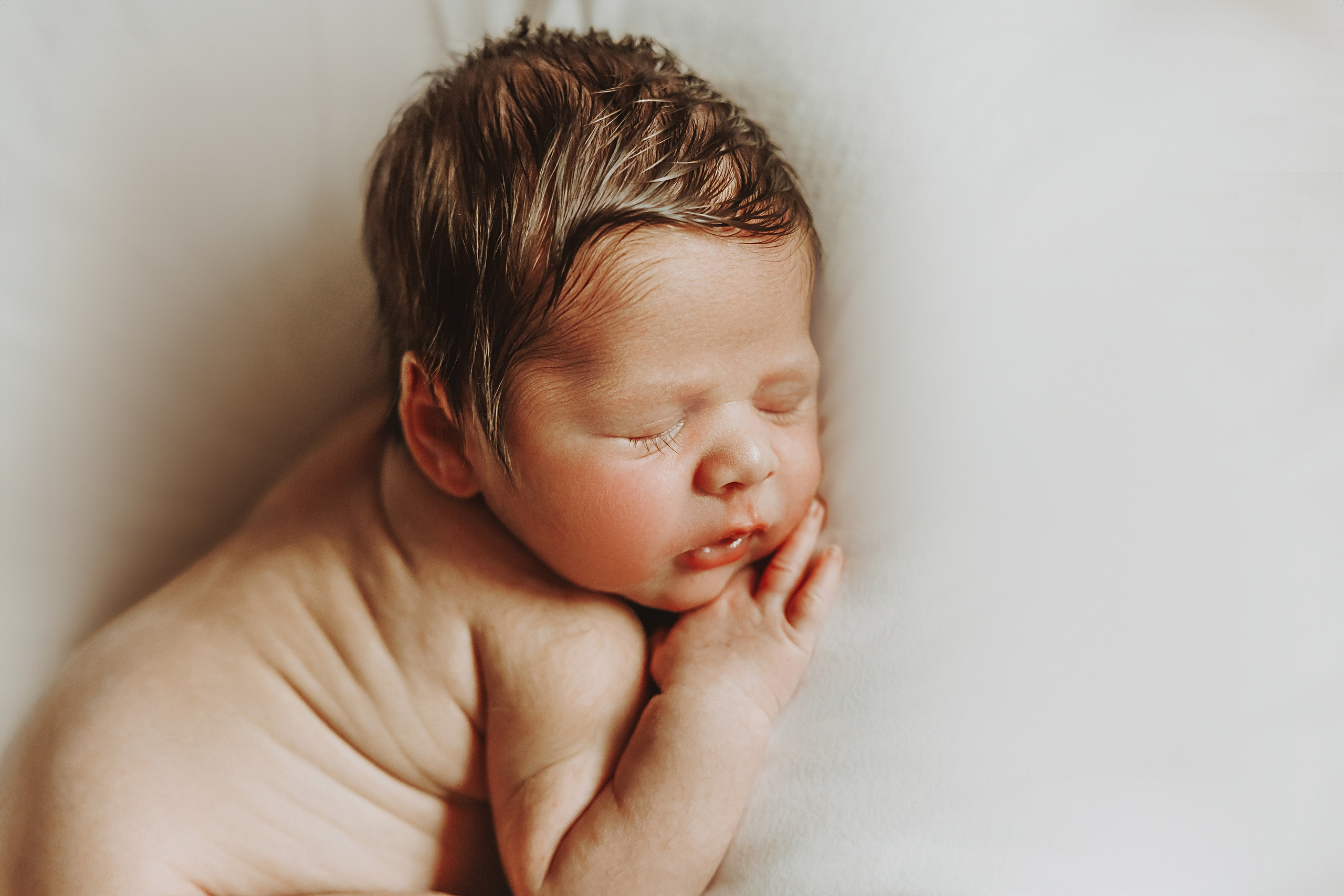 Фотосесия за новородено. Фотограф Ирина Йотова