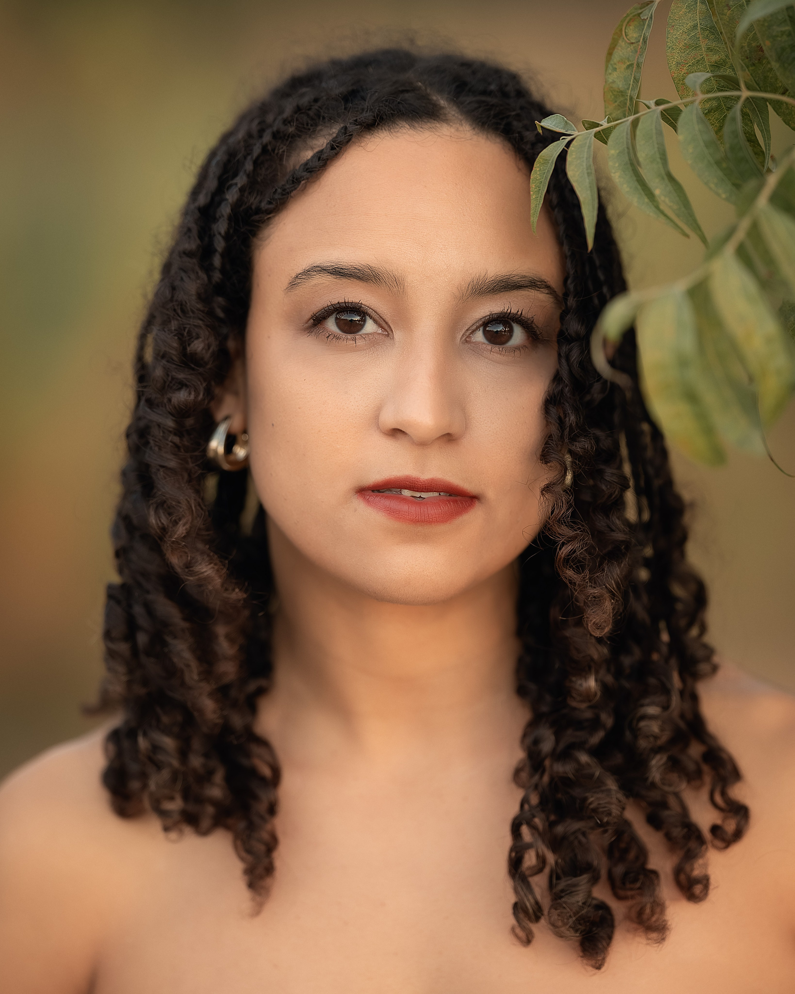 FEMALE PORTRAIT. Couples & Families photographer in Bay Area, San Jose, California