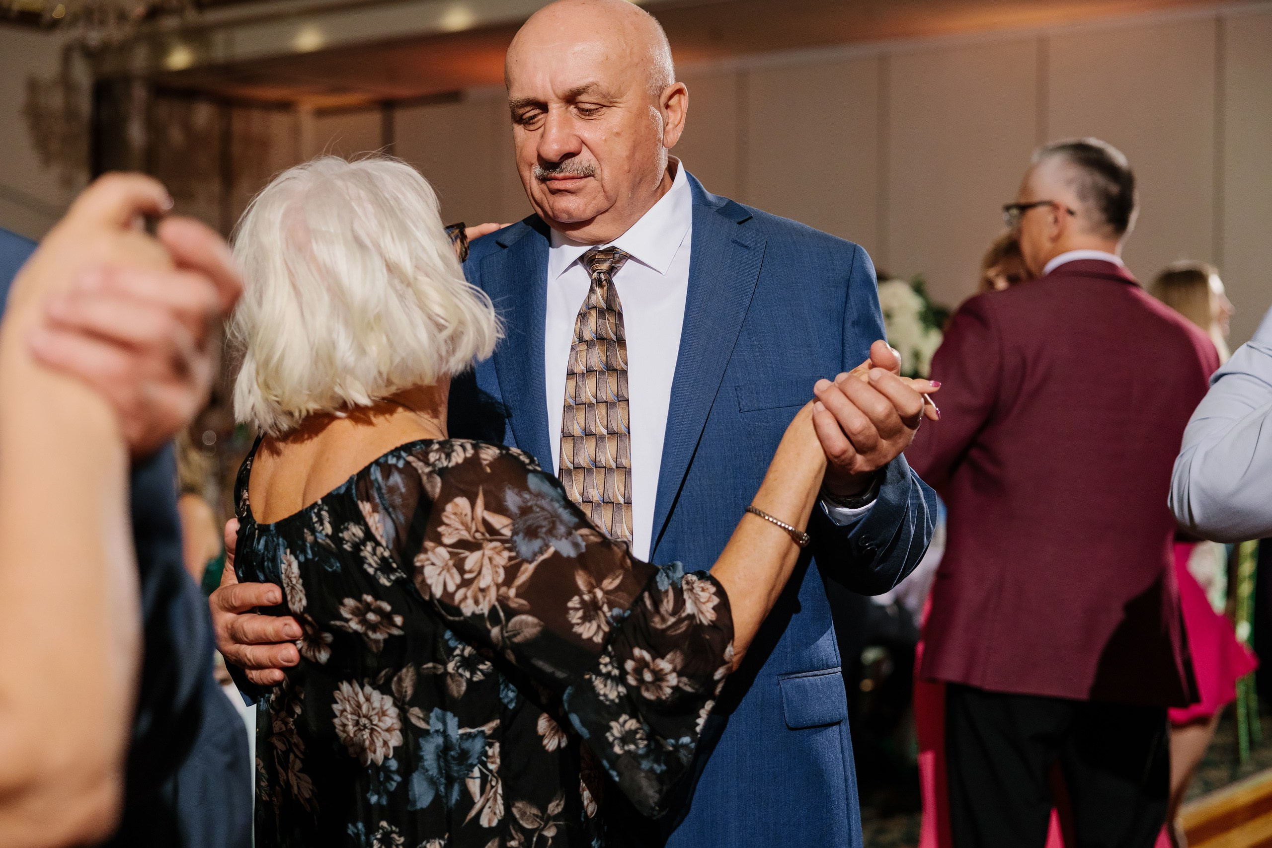 05.10.2024 Wedding. Wedding family event photographer in Chicago Nick Yushevich