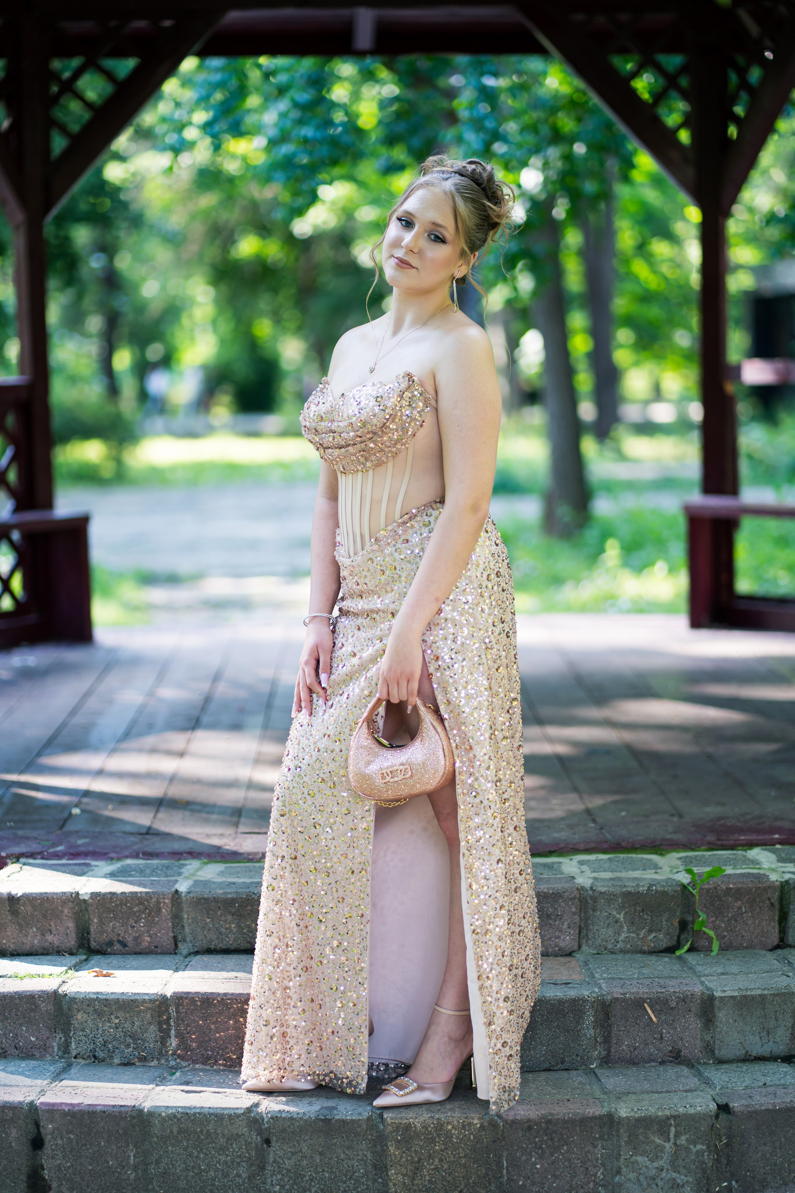 18 ANI - UN NOU ÎNCEPUT