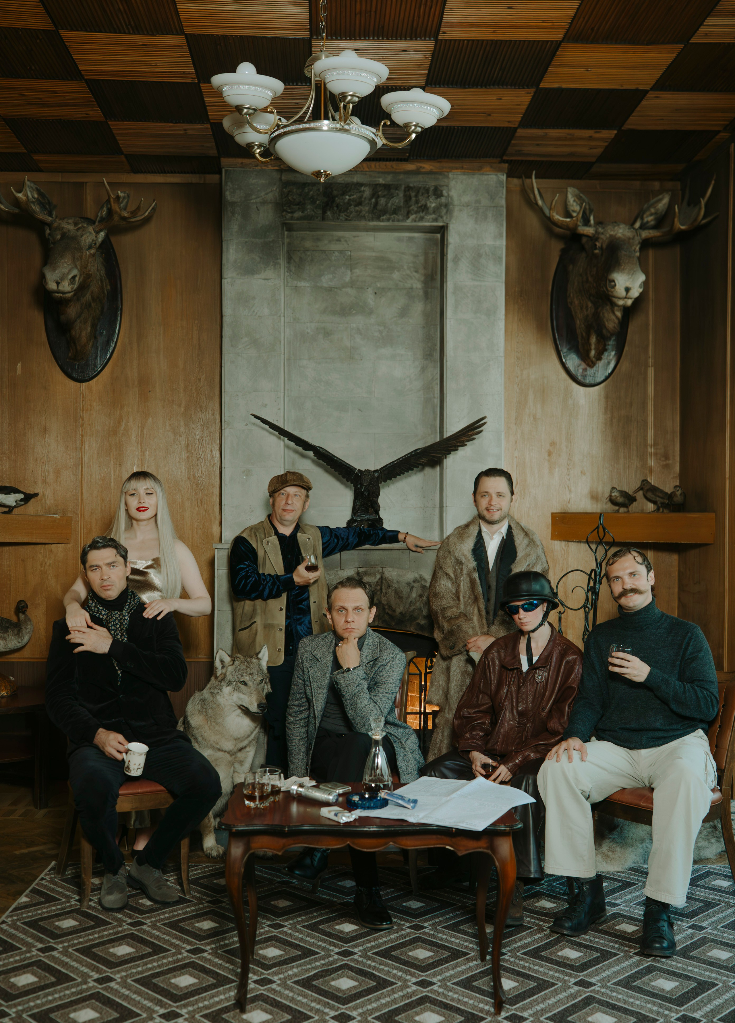 2025. Стрит-фотография, полная абсурда, идиотизма и красоты