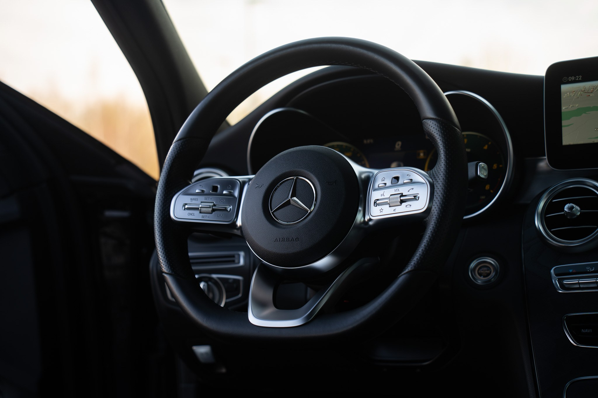 Mercedes-Benz C220 D 4MATIC. LOHA VISUALS — AUTOMOTIVE PHOTOGRAPHY