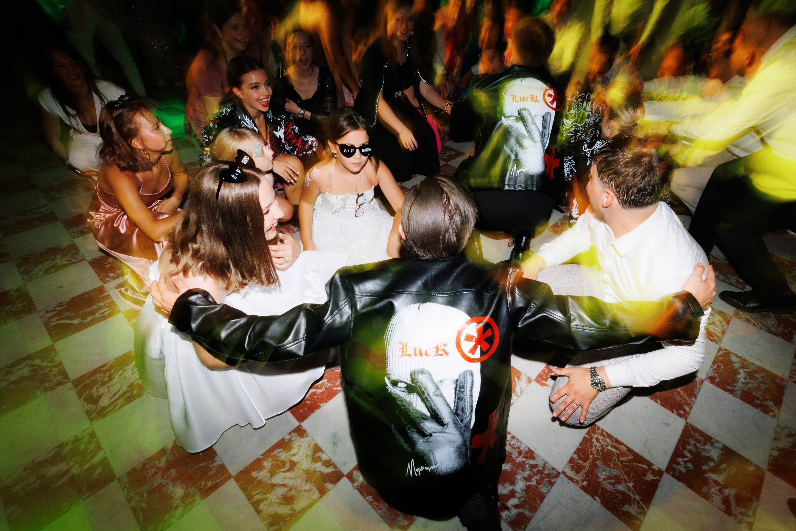 Seulement dans tes bras. Servicii Foto Video în Chișinău și Europa ID-Brothers