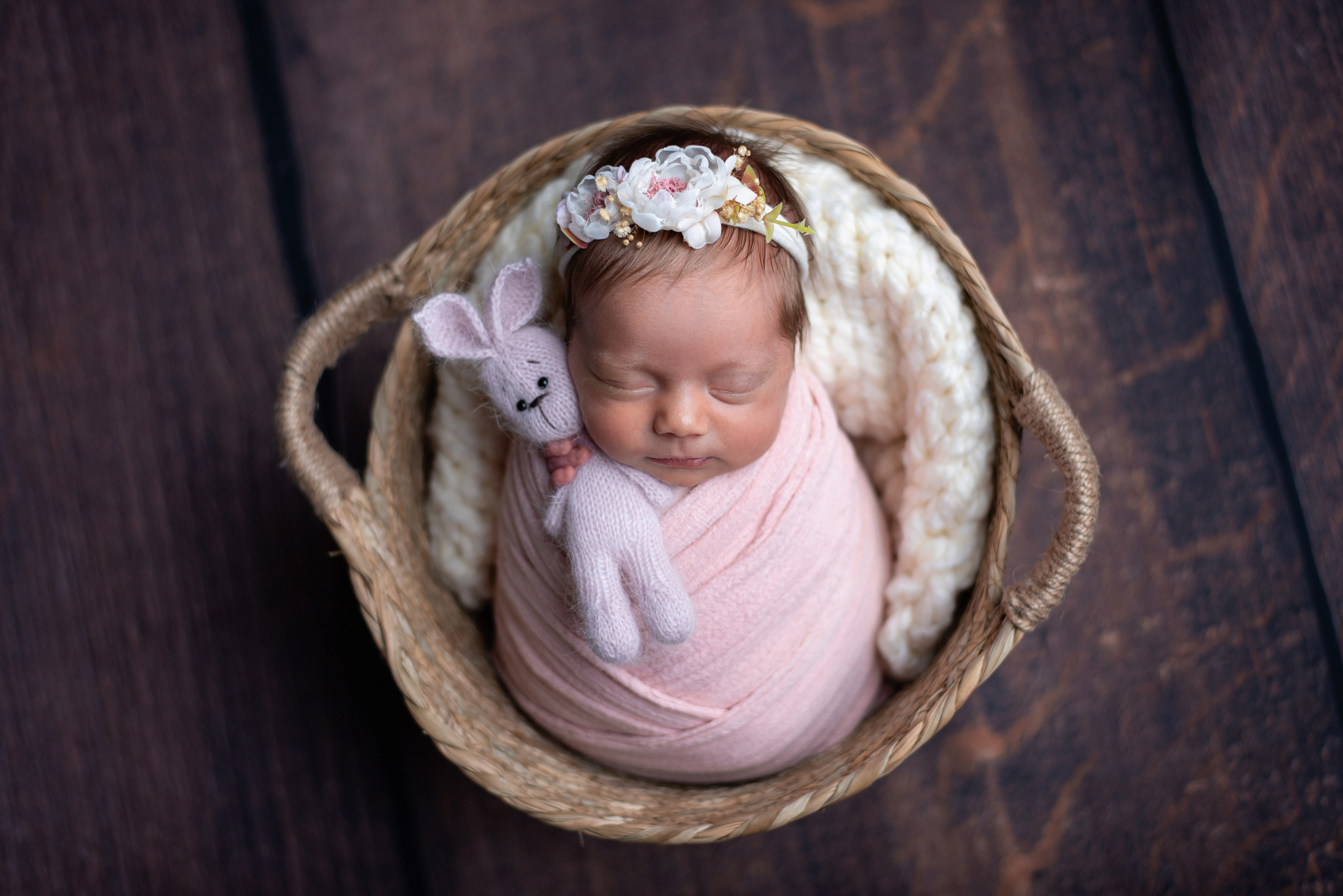 Vera 23 days. In-home newborn photography Raleigh & area Katya Kulikova