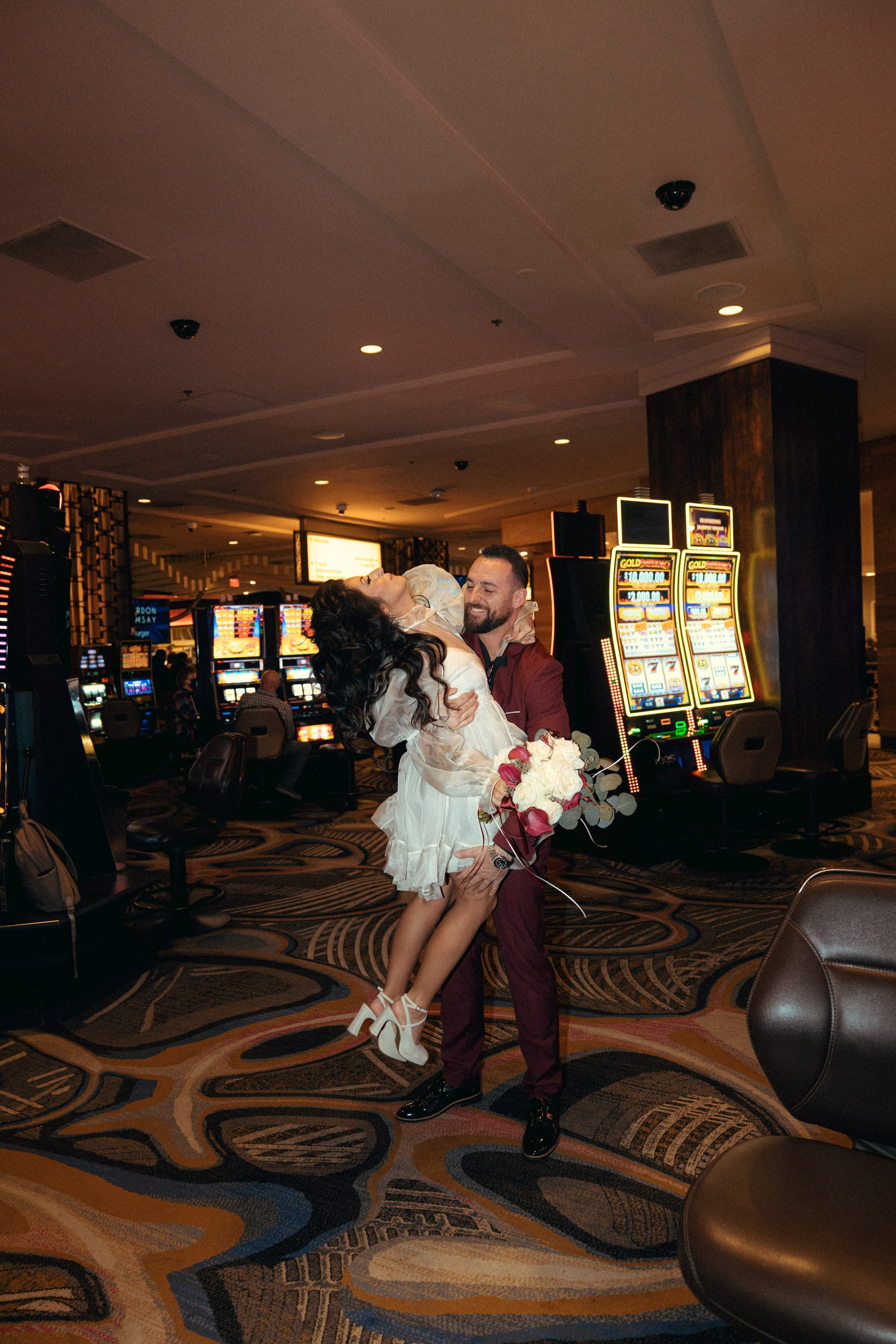 Miranda&Austin. Wedding & elopement photographer Viktoriya Kravtsov. Las Vegas