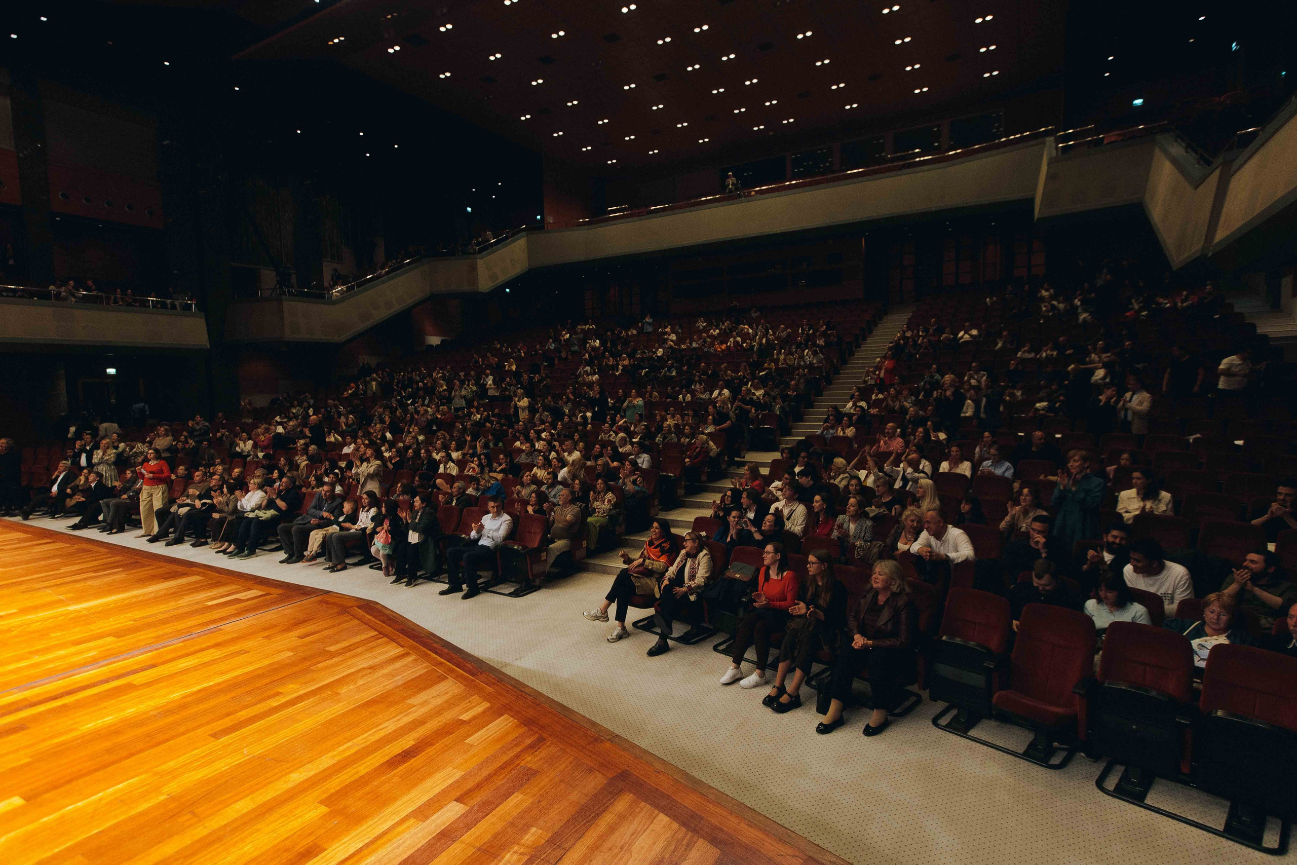 The Tchaikovsky Academic Grand Symphony Orchestra in Istanbul. Wedding&Event photographer Ismail Rzayev in Baku