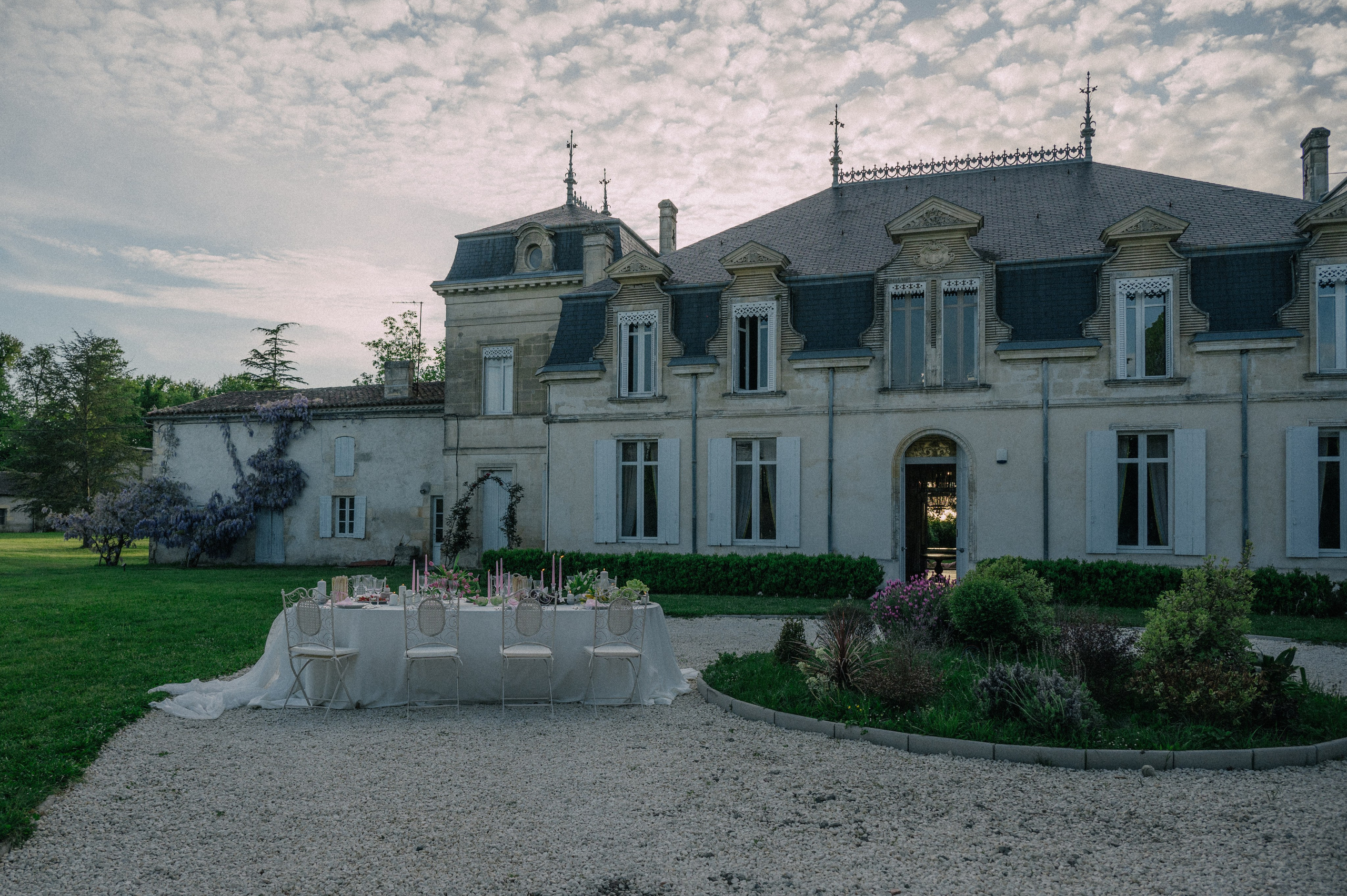 Paula and Tony. Wedding and commercial photographer