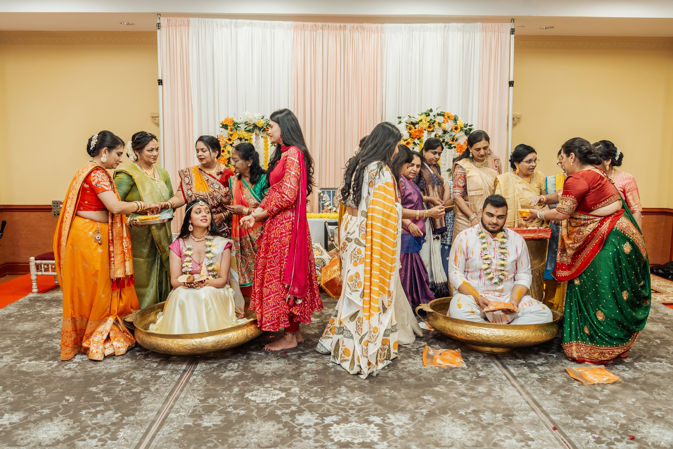 Darshil & Shailja. Wedding Photographer & Cinematographer studios