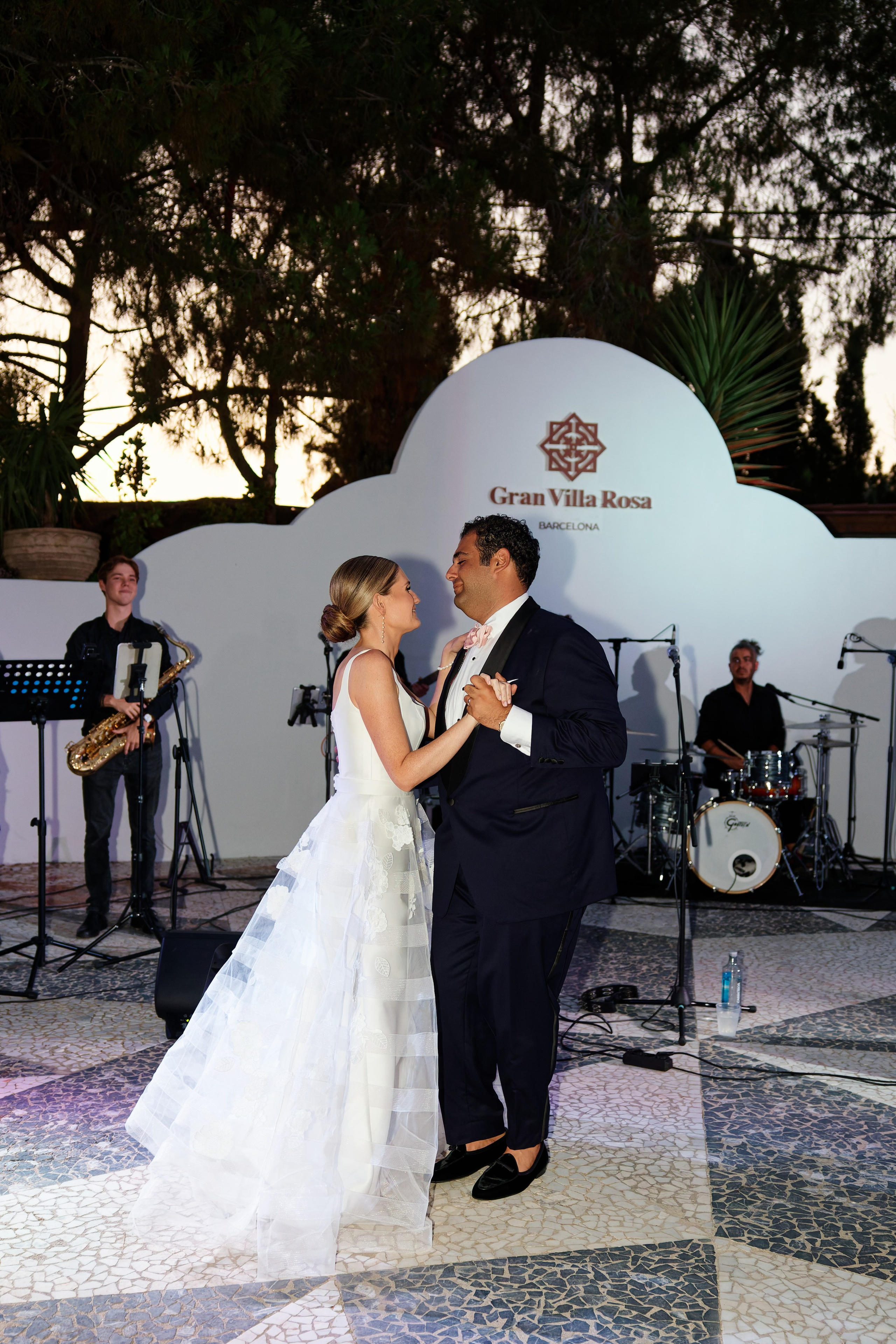 Wedding of Gracie & Joe at Gran Villa Rosa, Barcelona