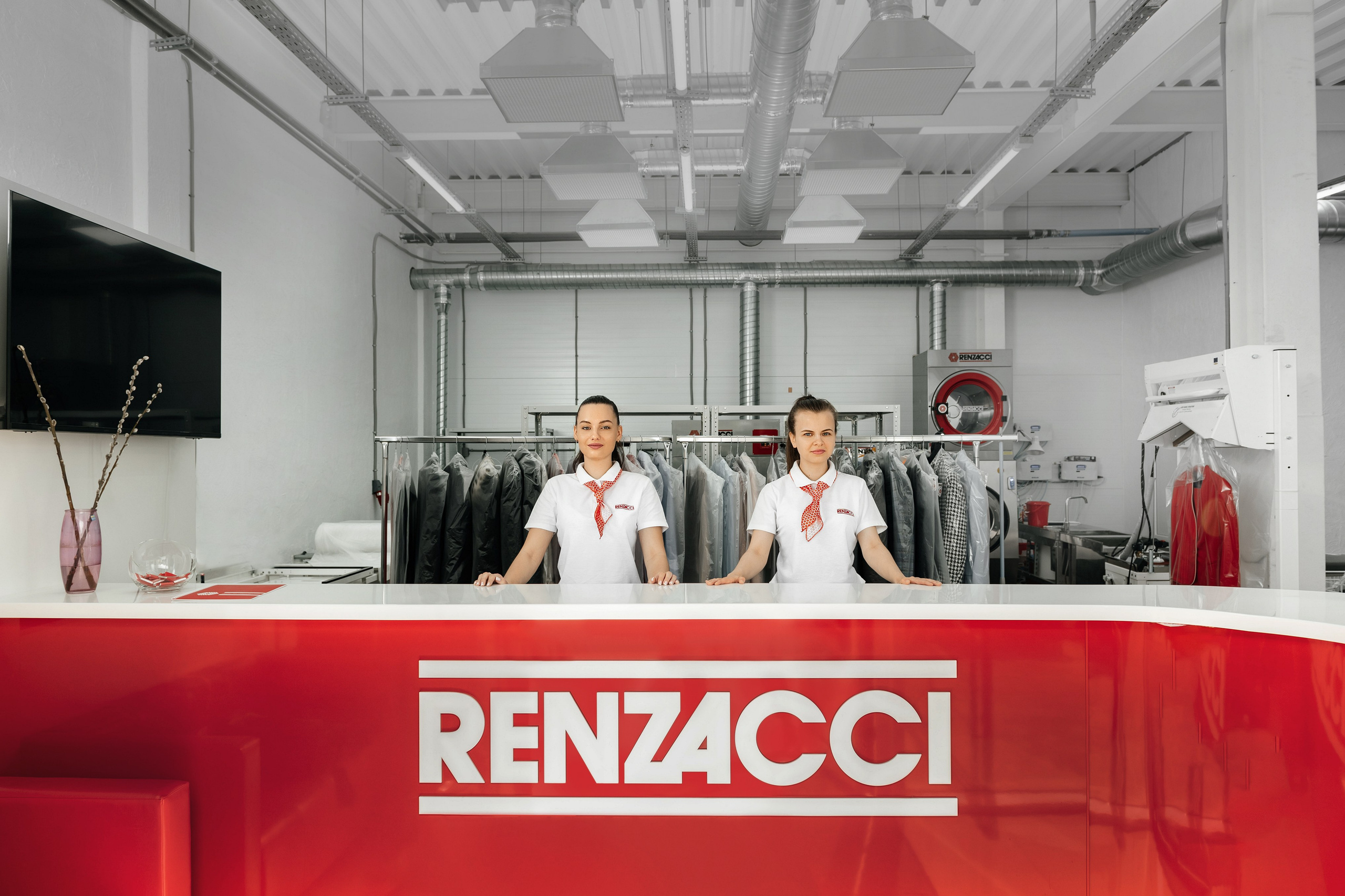 Renzacci. Photographer Emil Nalbantov Professional photographer & retoucher