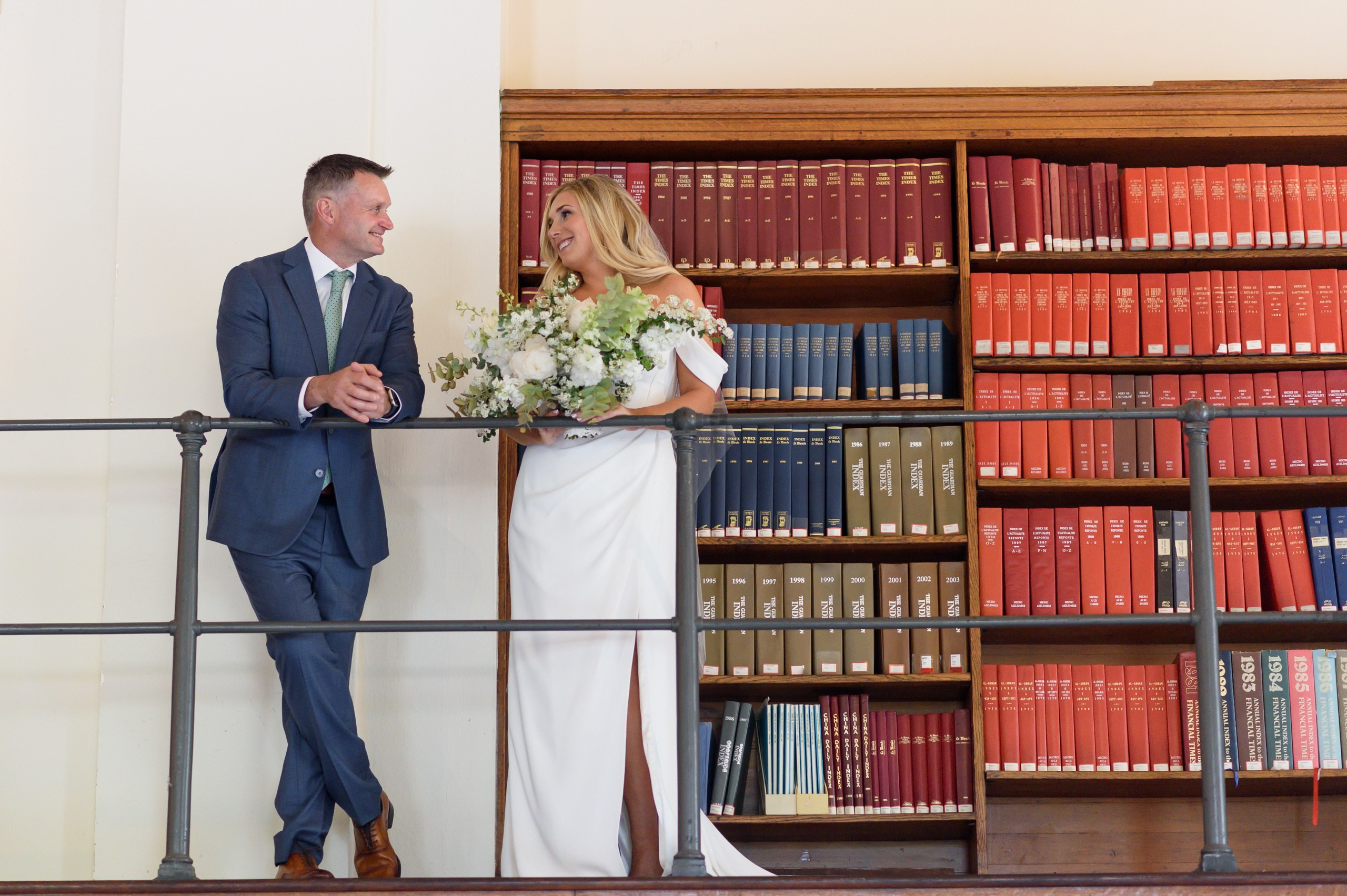 Smiles and love at the Boston Public Library. Wedding photographer in Orlando, Boston & New York Anderson Marques