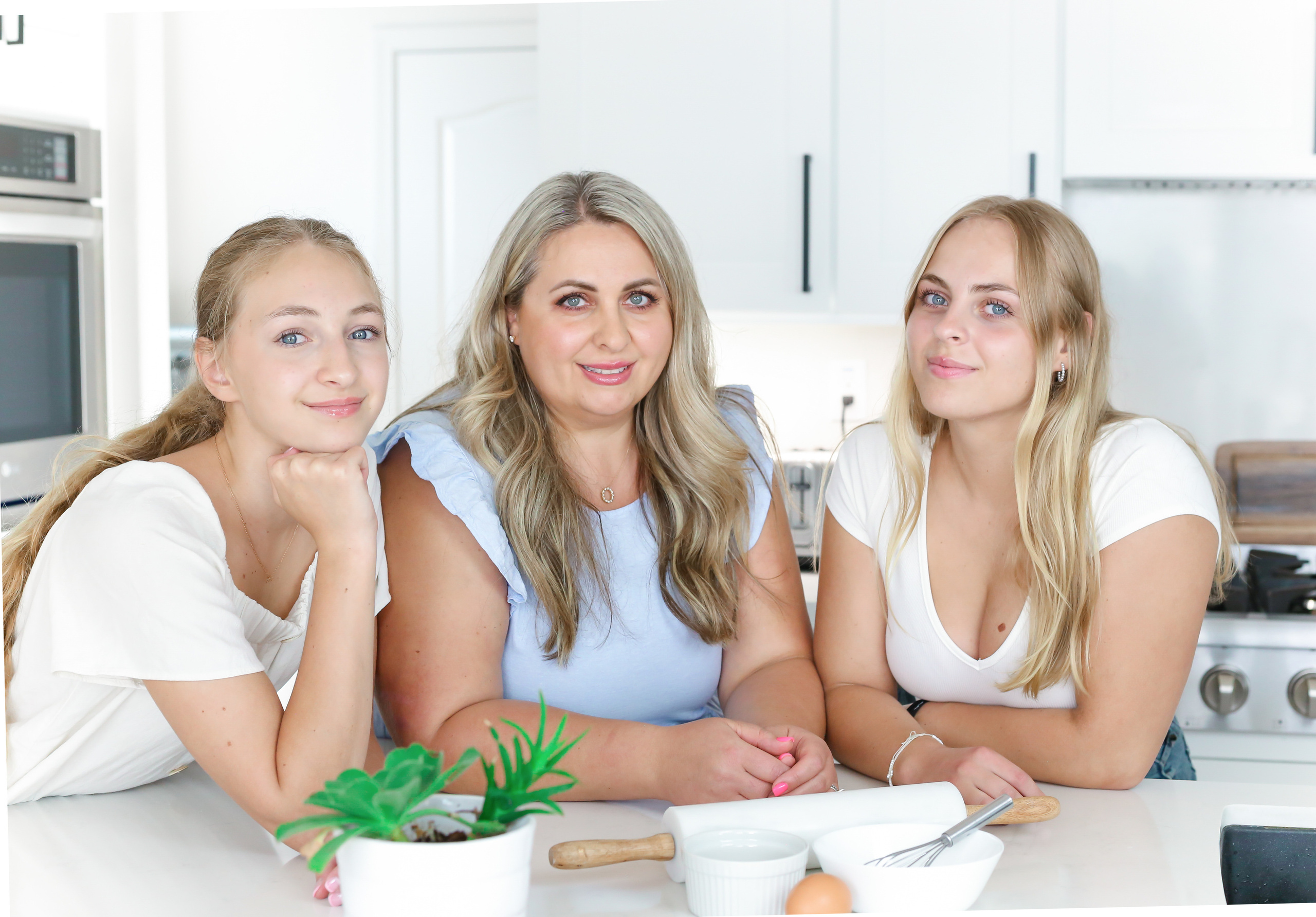 Events, Birthdays, Parties. Family and children’s lifestyle photographer Elena Tumanova