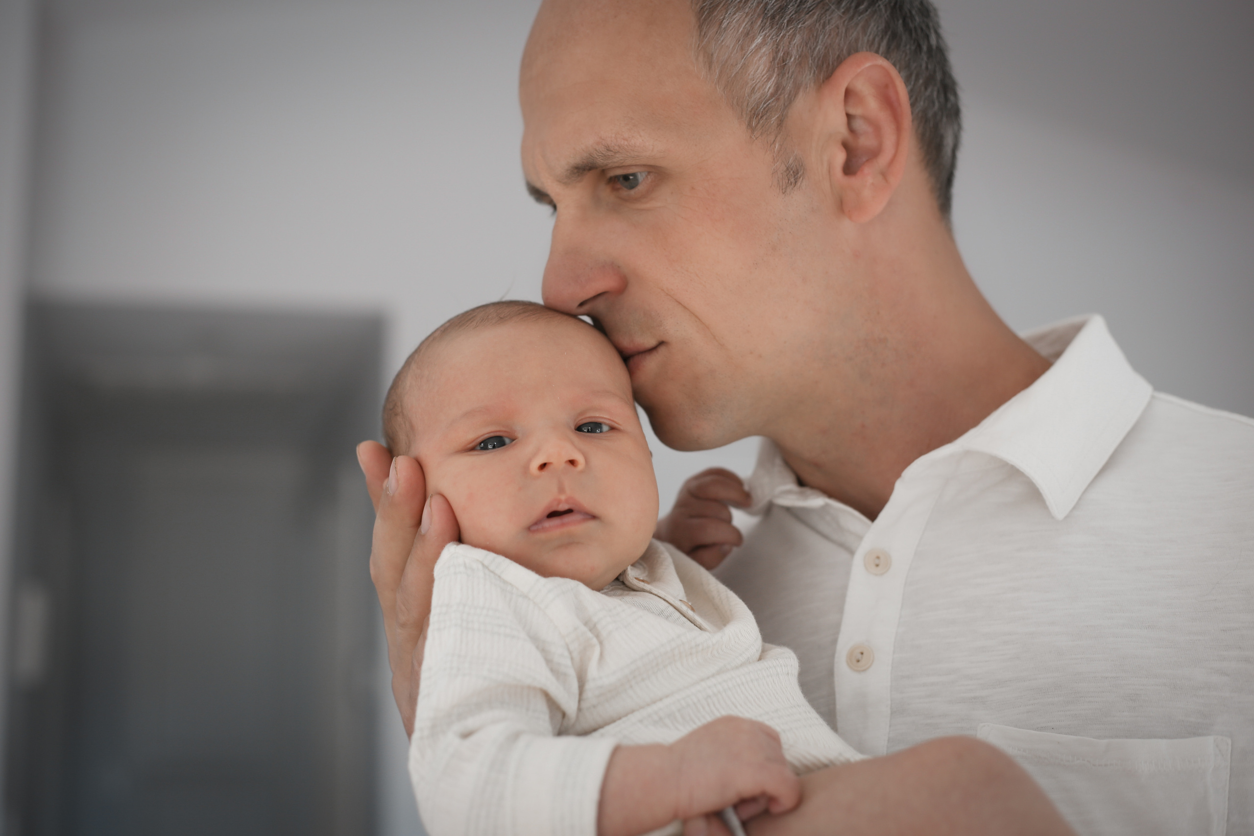 Newborn and family. Family and children’s lifestyle photographer Elena Tumanova