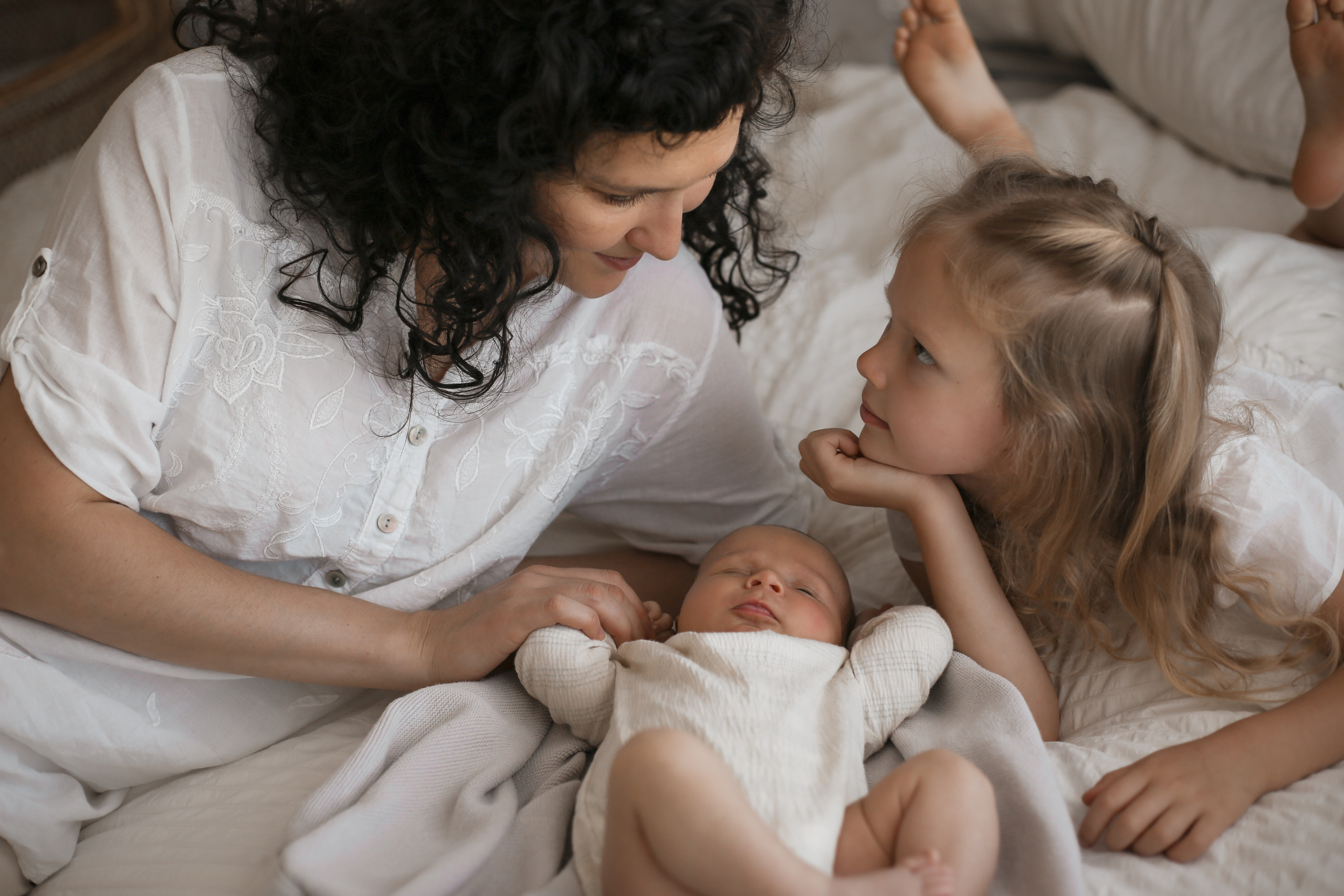 Newborn and family. Family and children’s lifestyle photographer Elena Tumanova