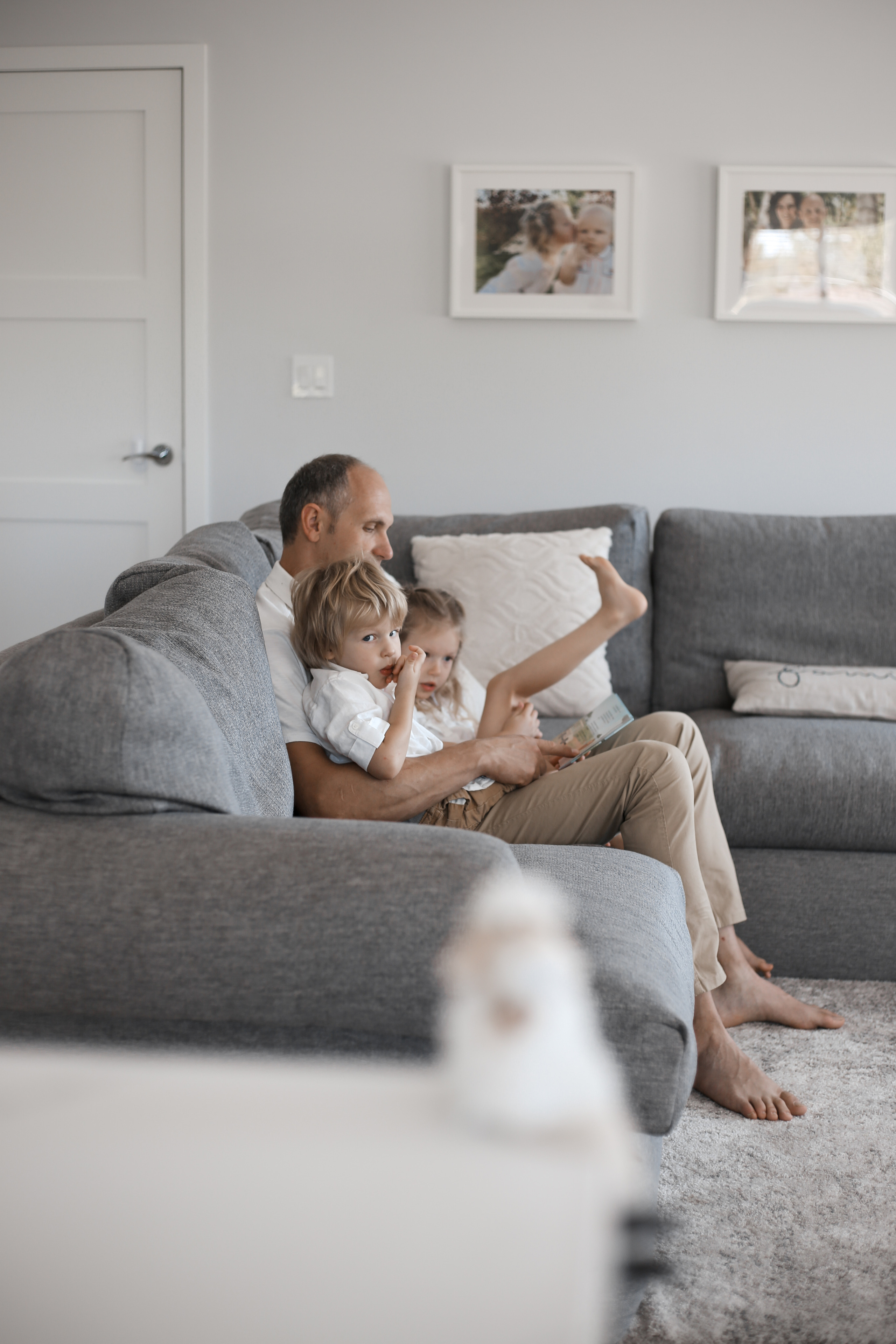 Newborn and family. Family and children’s lifestyle photographer Elena Tumanova