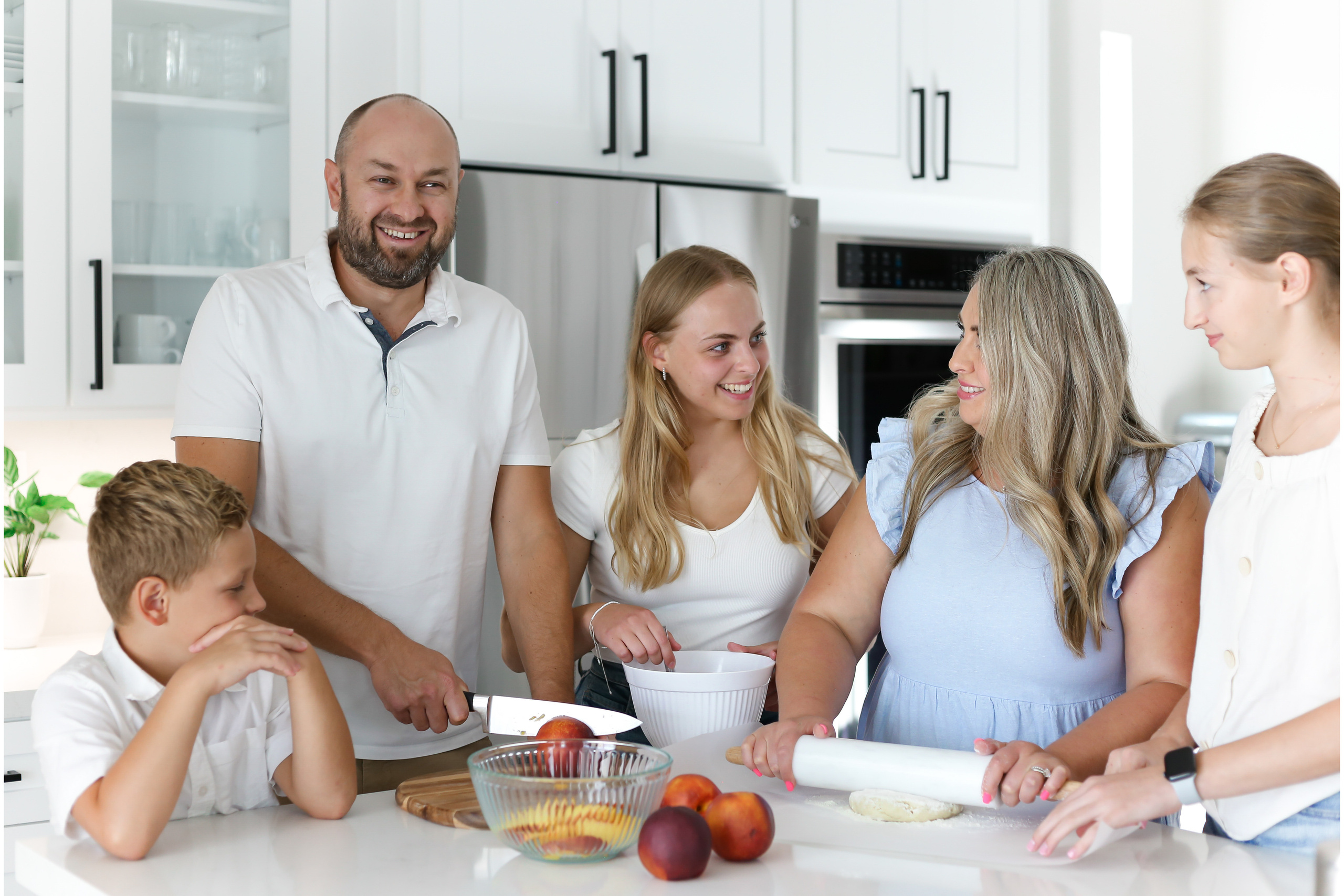 Events, Birthdays, Parties. Family and children’s lifestyle photographer Elena Tumanova