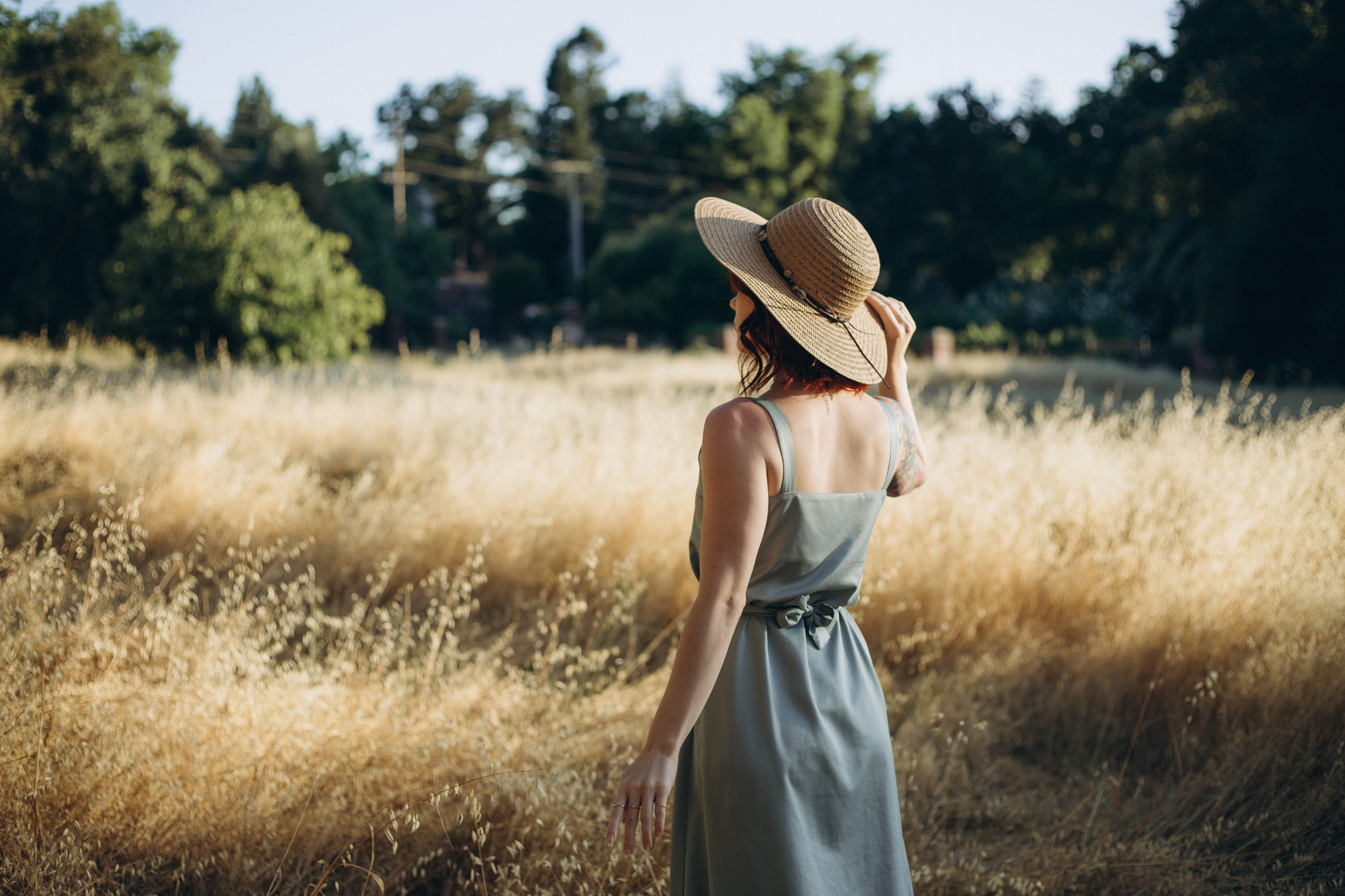 Female portrait. Family and children’s lifestyle photographer Elena Tumanova