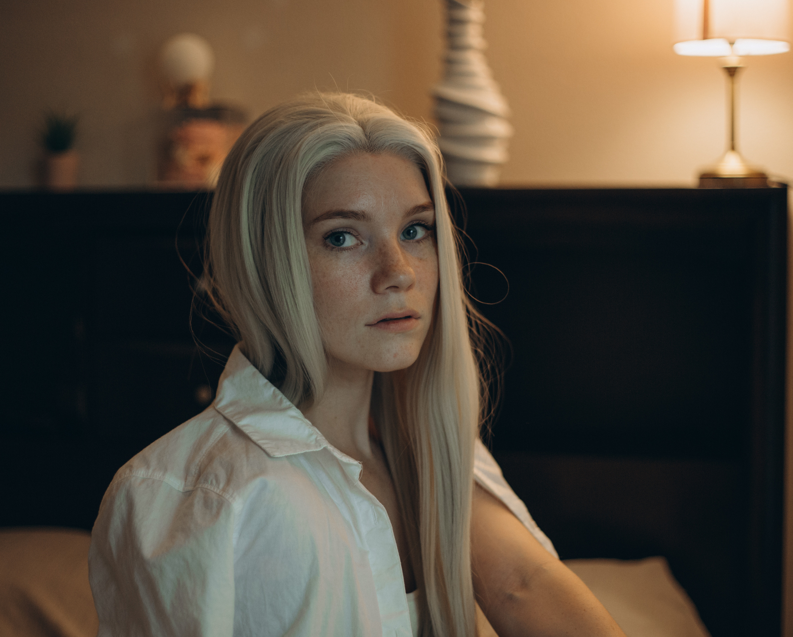 Female indoor portrait. Семейный и детский лайфстаил фотограф Елена Туманова