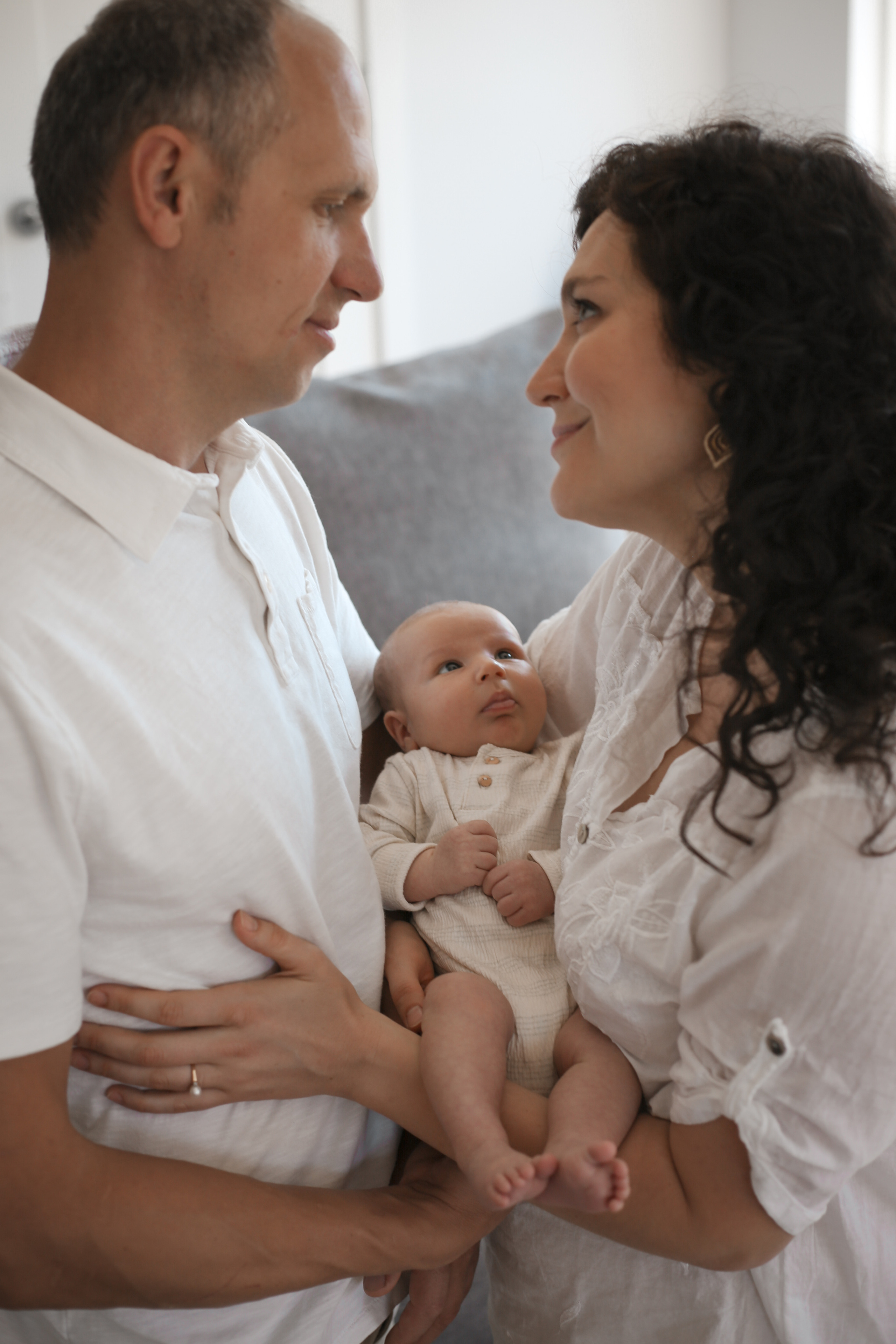 Newborn and family. Family and children’s lifestyle photographer Elena Tumanova