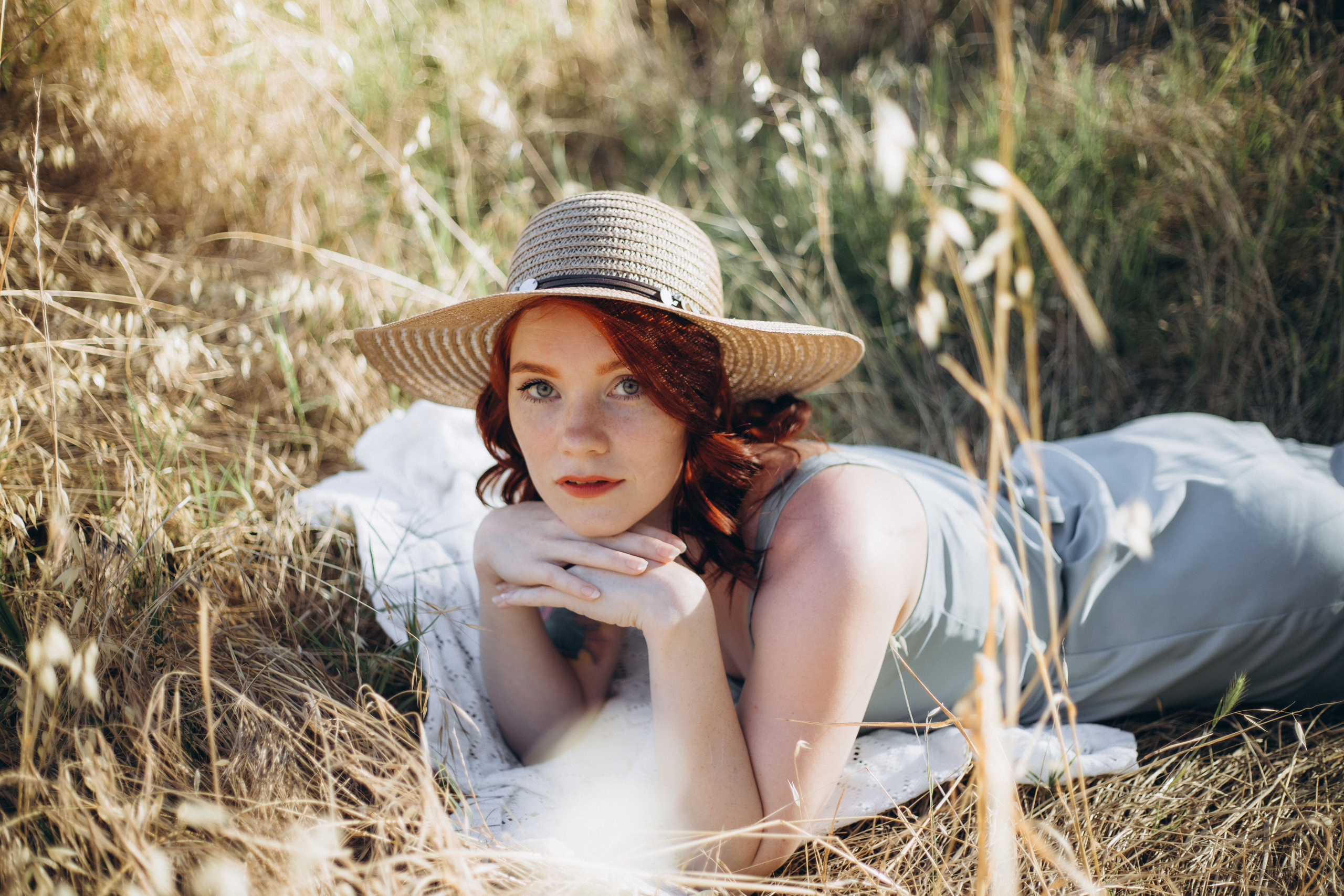 Female portrait. Family and children’s lifestyle photographer Elena Tumanova