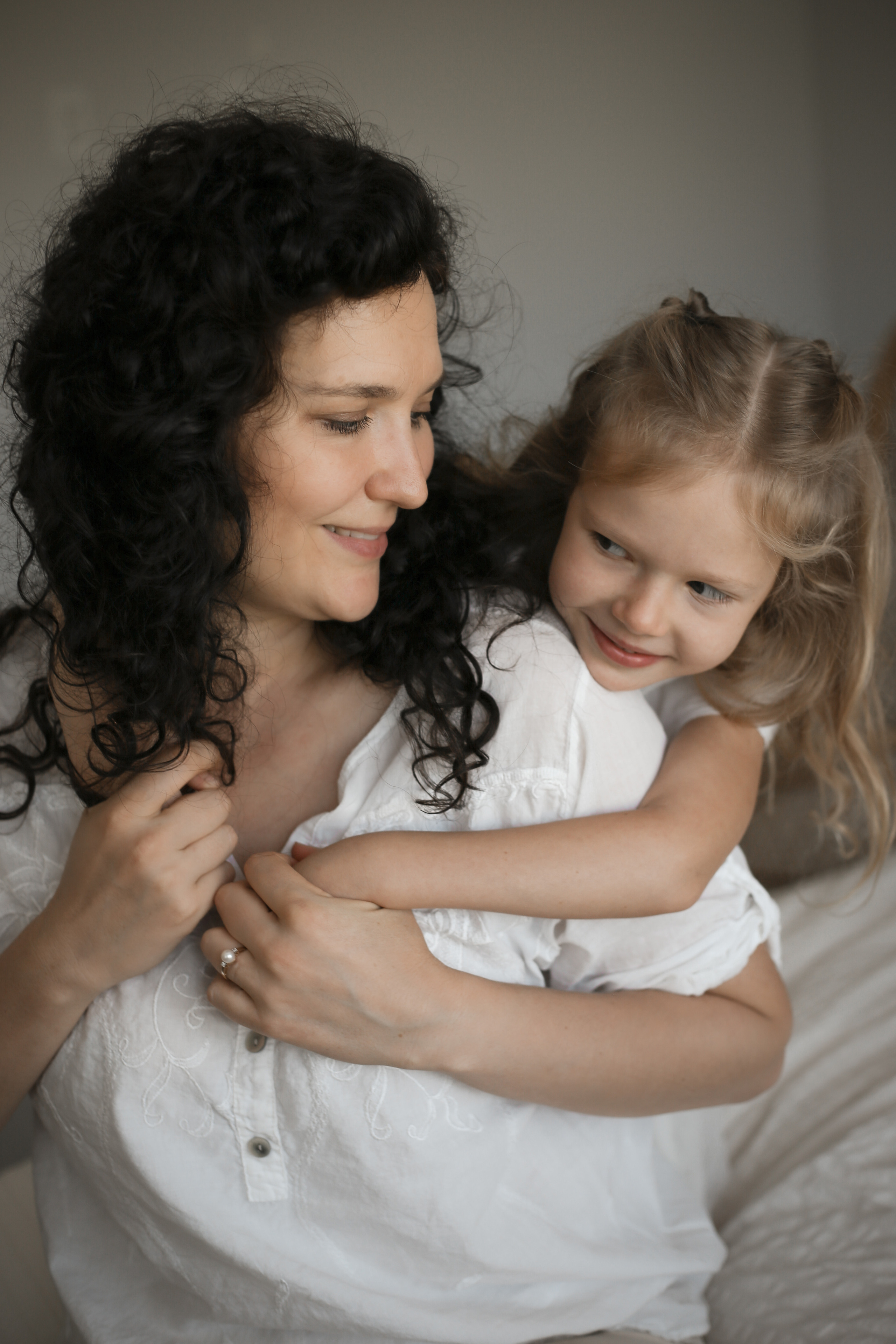 Newborn and family. Family and children’s lifestyle photographer Elena Tumanova