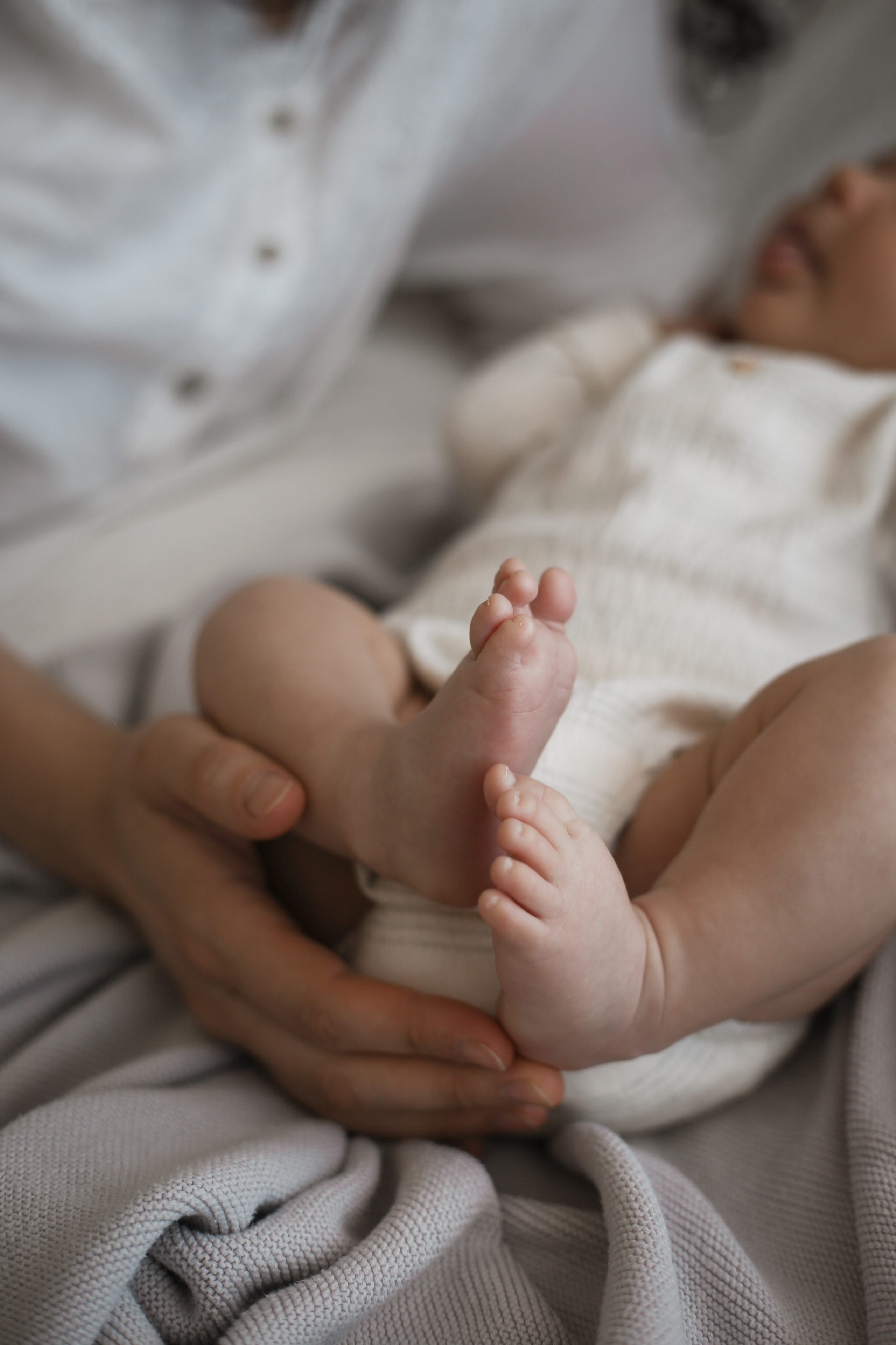 Newborn and family. Family and children’s lifestyle photographer Elena Tumanova