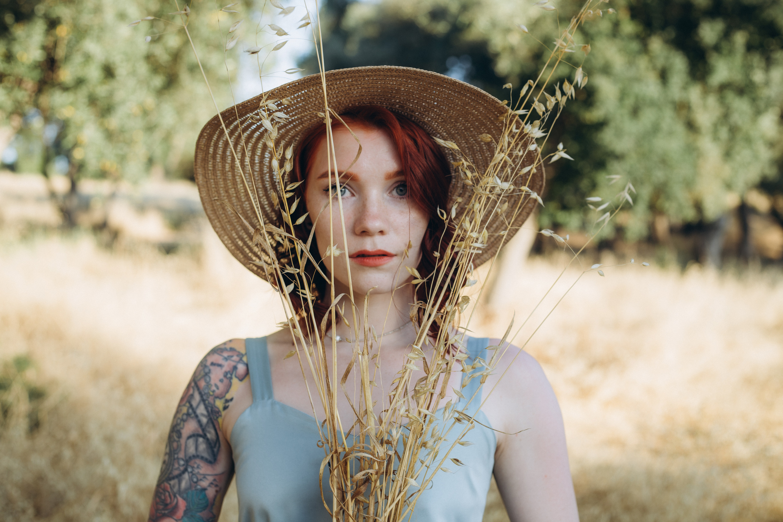 Female portrait. Family and children’s lifestyle photographer Elena Tumanova