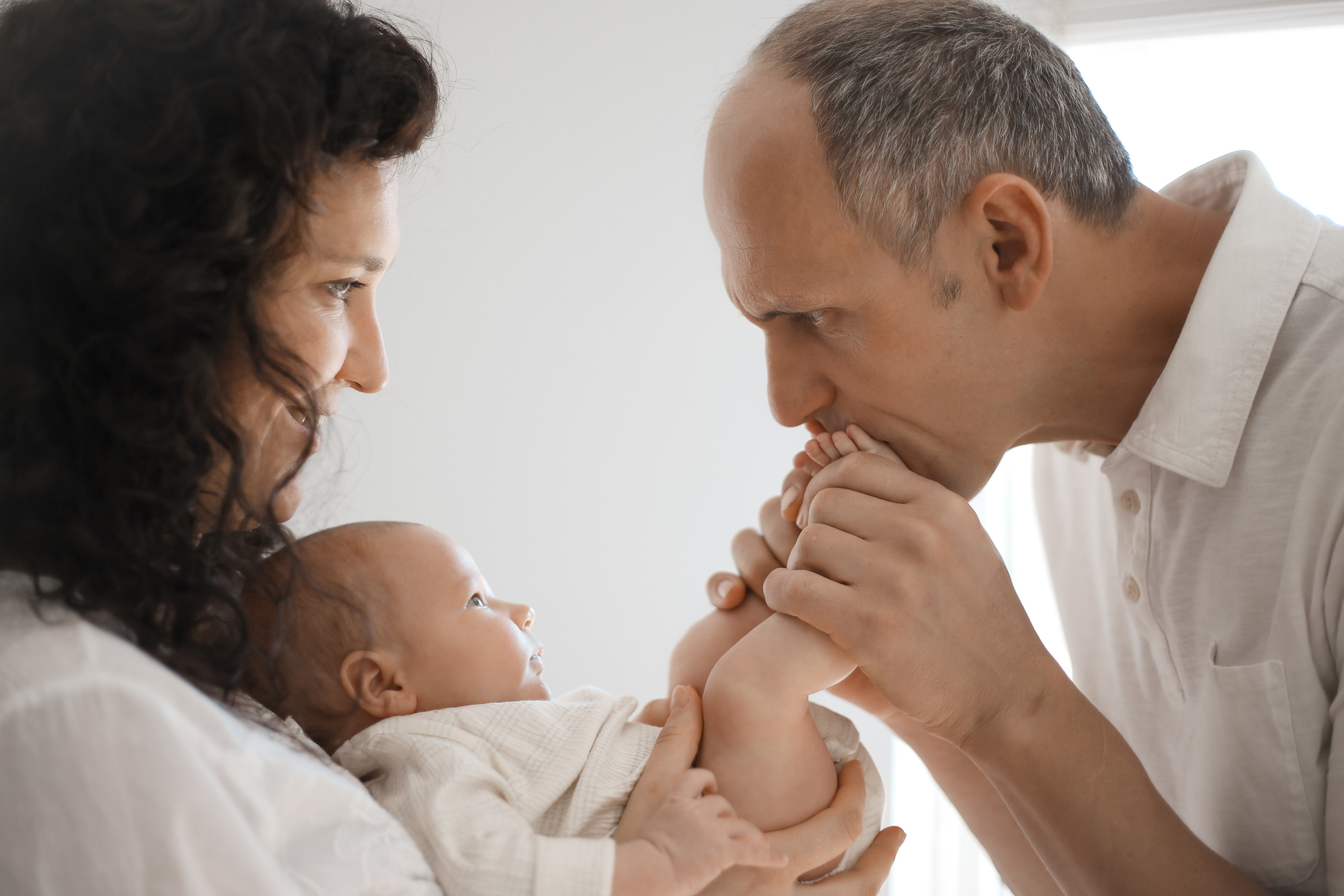 Newborn and family. Family and children’s lifestyle photographer Elena Tumanova