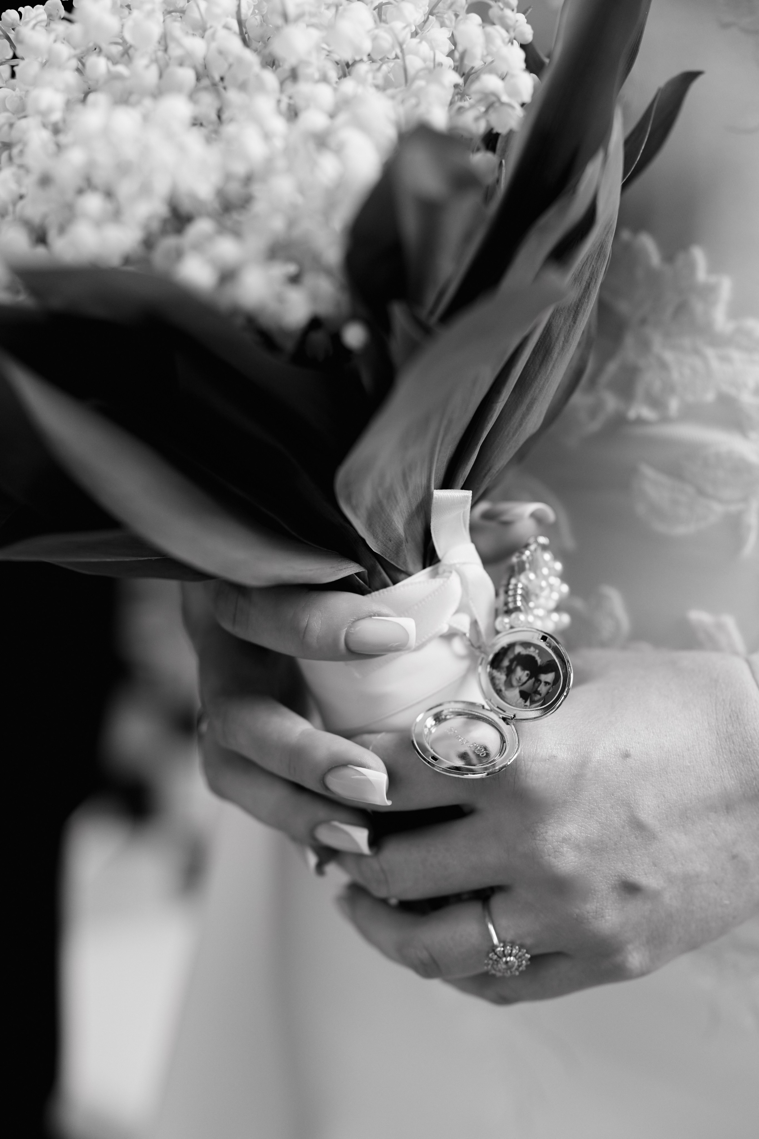 Wiktoria & Kacper. Pałac Goetz. Fotograf ślubny i rodzinny w Krakowie Yana Klymova