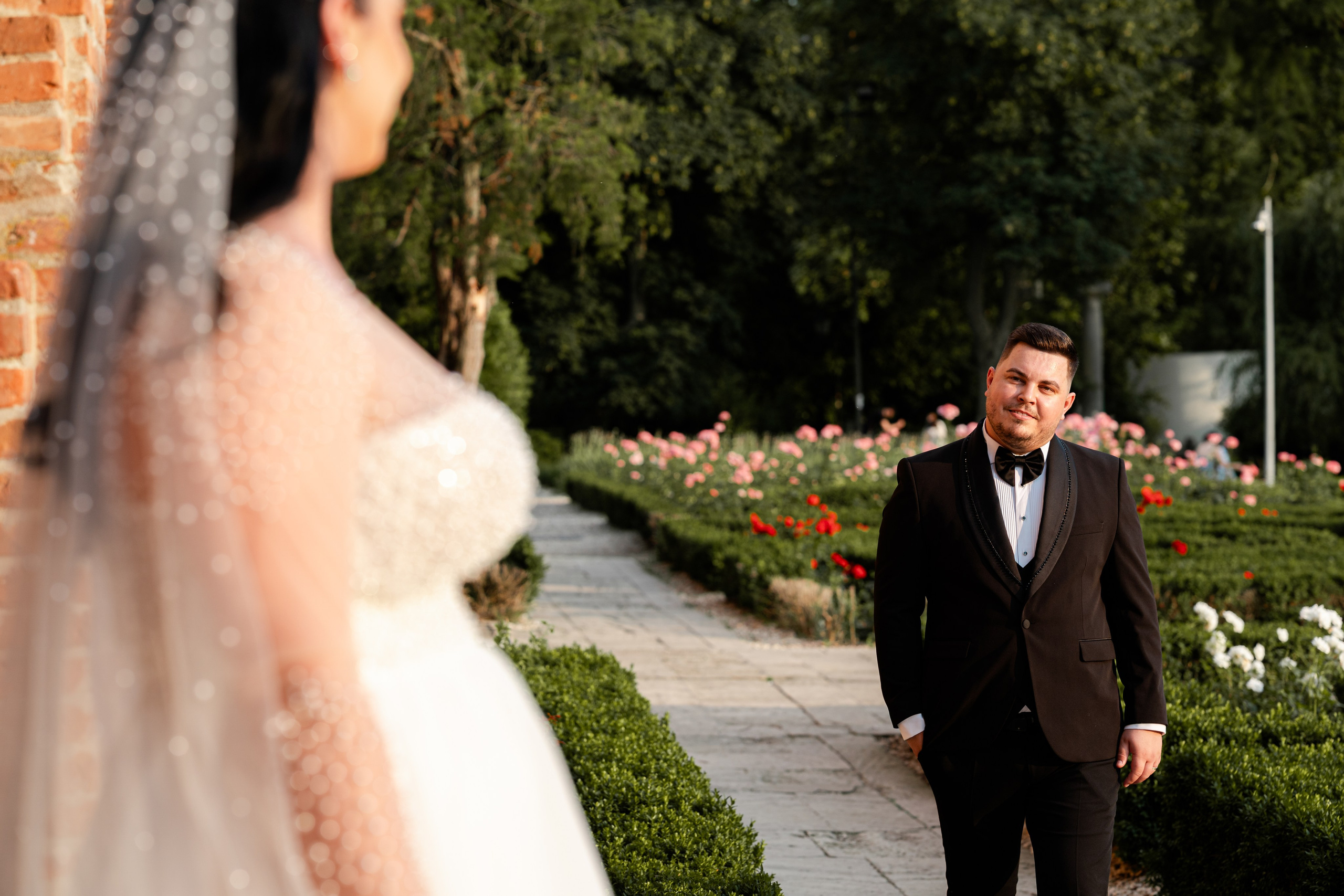 Nuntă - Gabriela și Alexandru. ALB — Alexandru-Laurențiu Bîrsan | Fotograf în București
