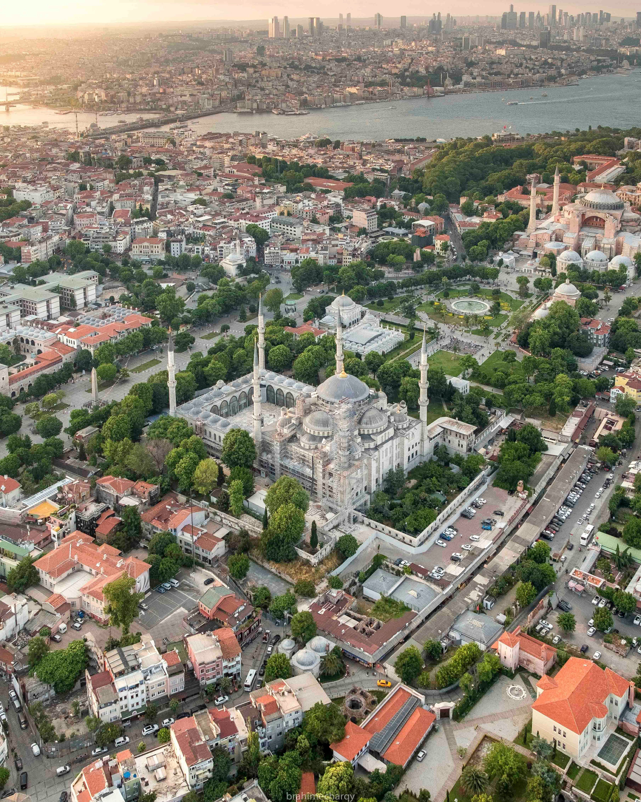 Фото. Брахим — фотограф