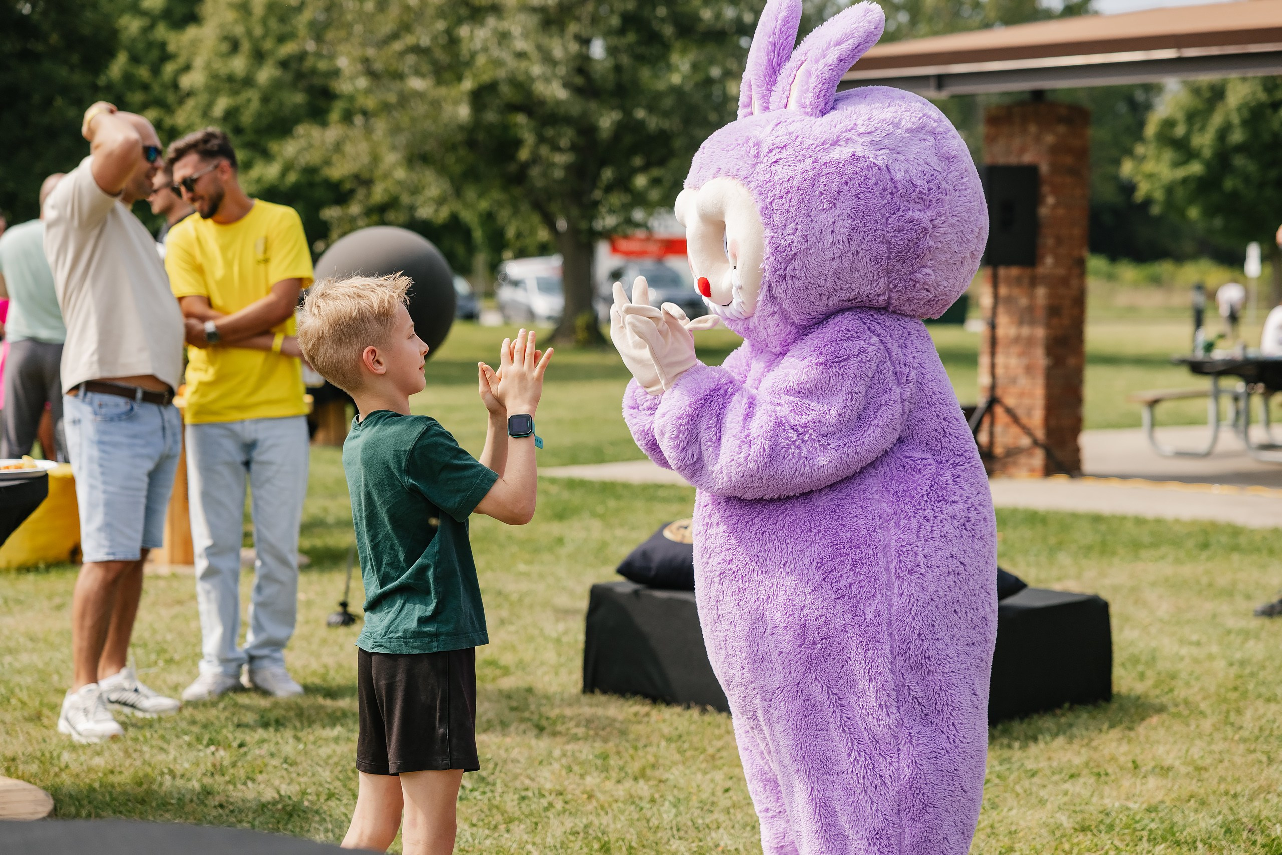 OCMC 09.13.2025. Wedding family event photographer in Chicago Nick Yushevich