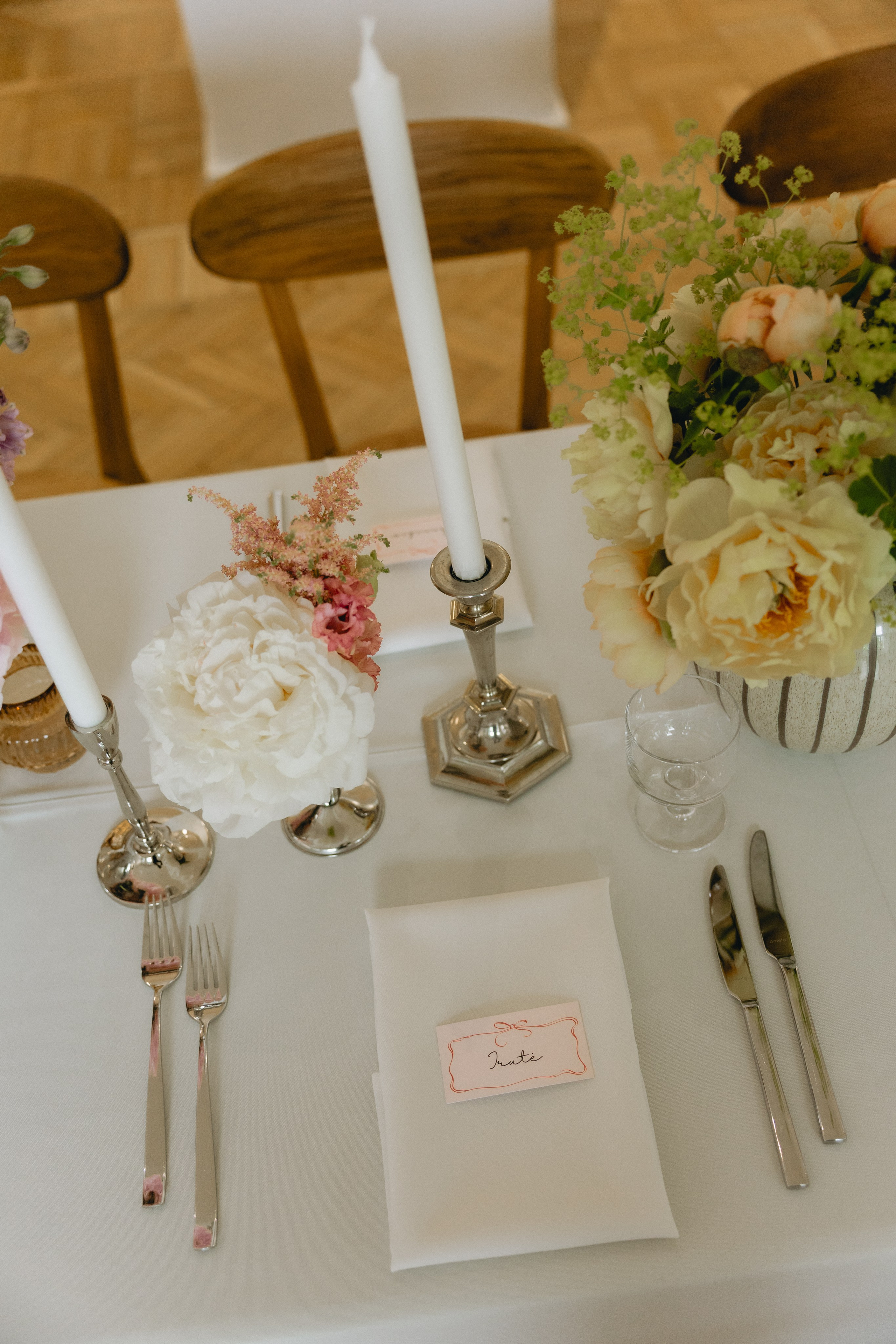 Paulina ir Deivydas | vestuvės Vynvytyje | Kaunas 2025. Vestuvių ir šeimų fotografė Lena Bondarenko / belove photo