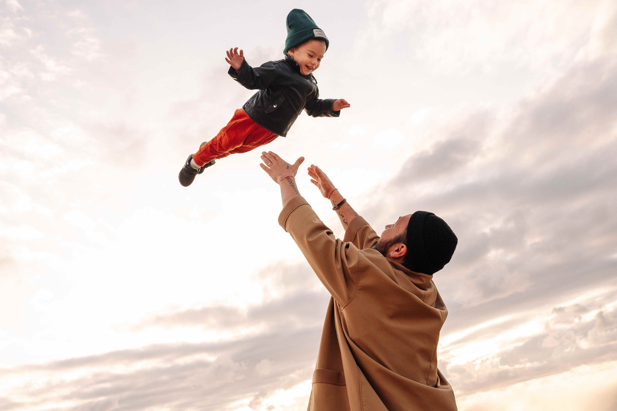 WINTER PHOTOSESSION AT THE SEA. Https://shi-photo.com/