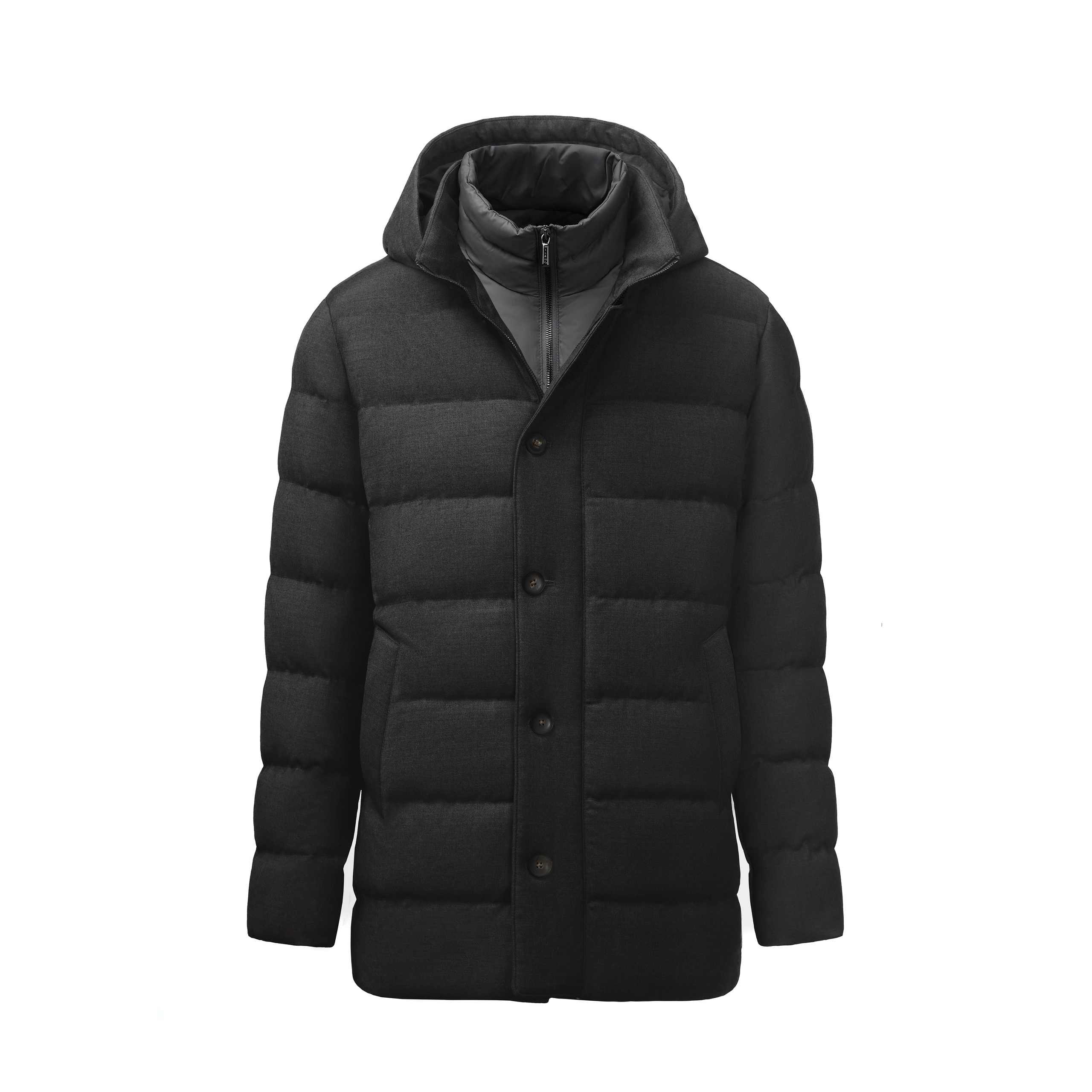 Одежда. Предметная фотосъемка в Алматы. Студия фото и видео съемки товаров