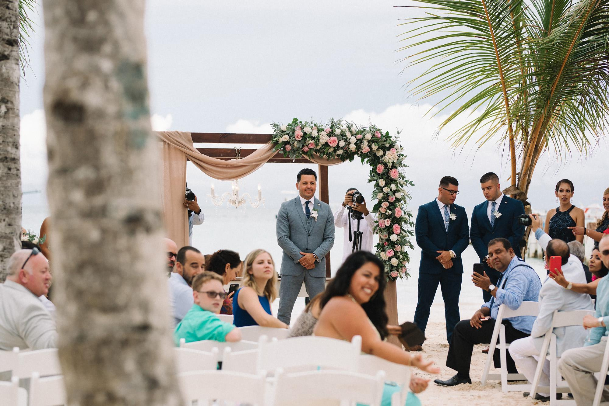 Dominican Republic wedding Huracan Cafe. Punta cana wedding family fashion photographer dominican republic, destination wedding photographer, elopement photography Punta Cana