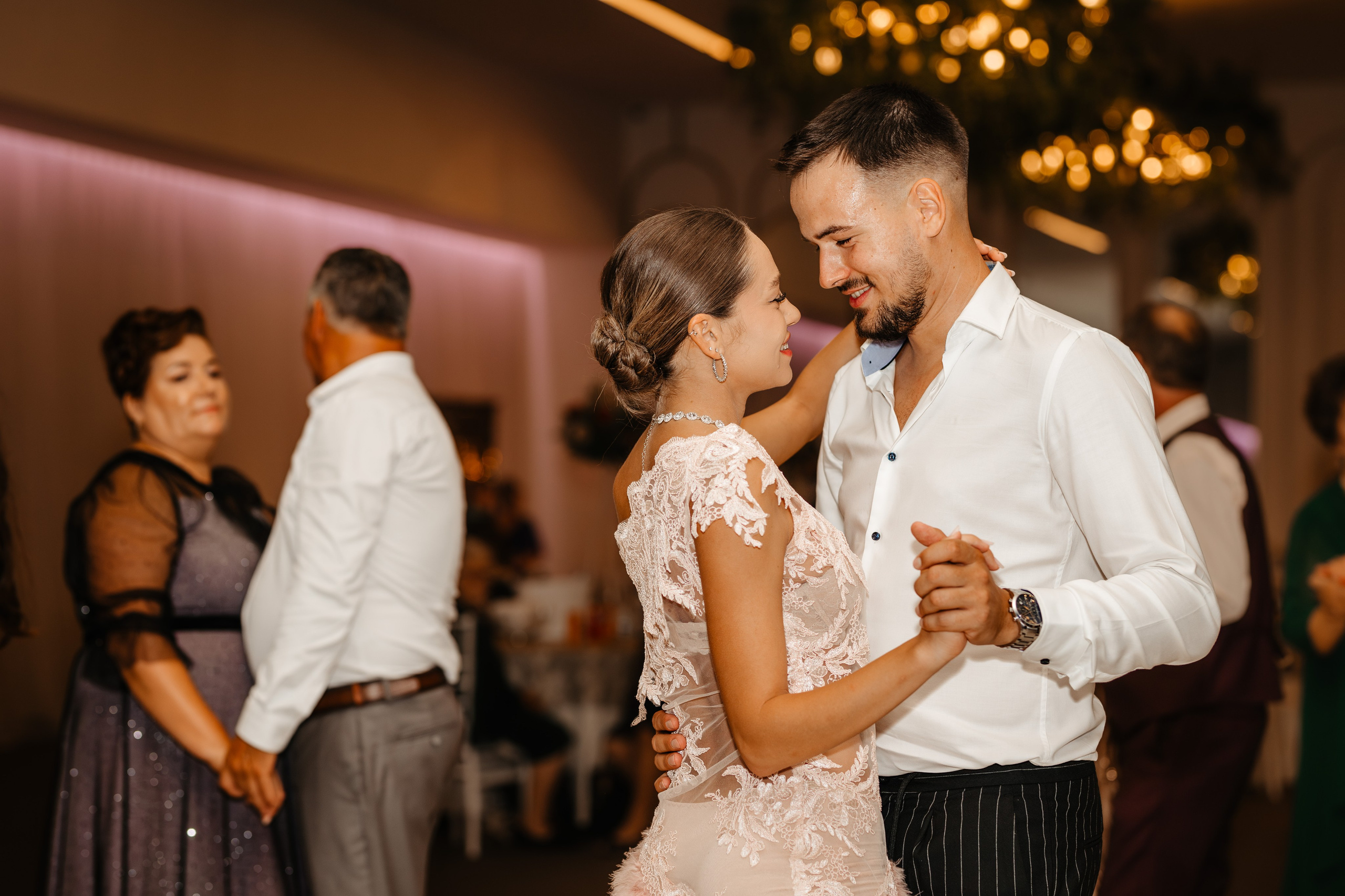 Cristina si Cristian. Ionut Brehuescu — Fotograf