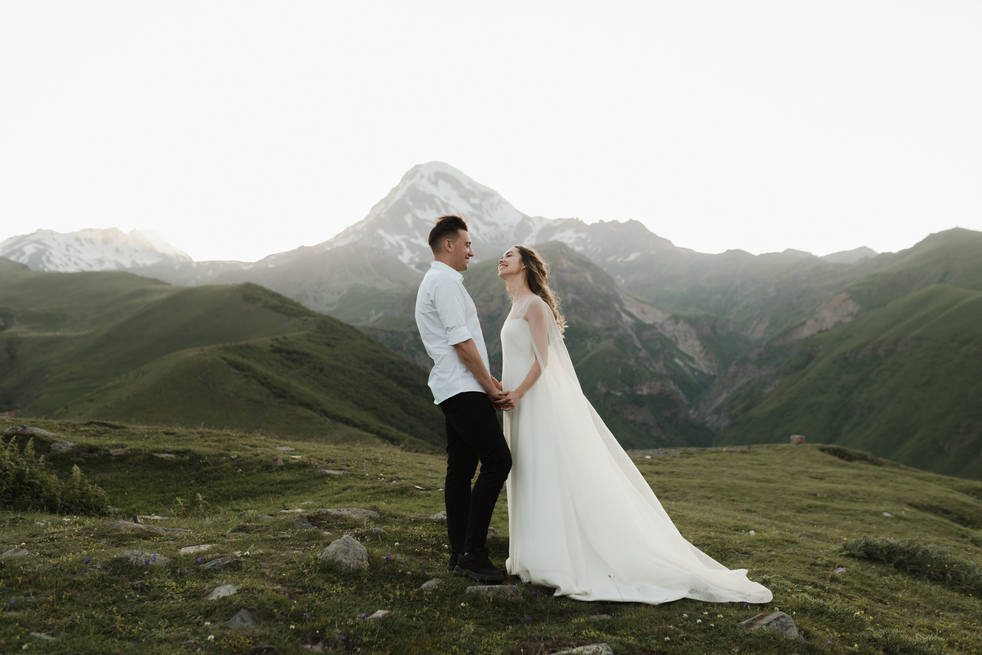 Vadim and Anna, Kazbegi. Wedding photographer in Georgia, Tbilisi Arina Krasnikova