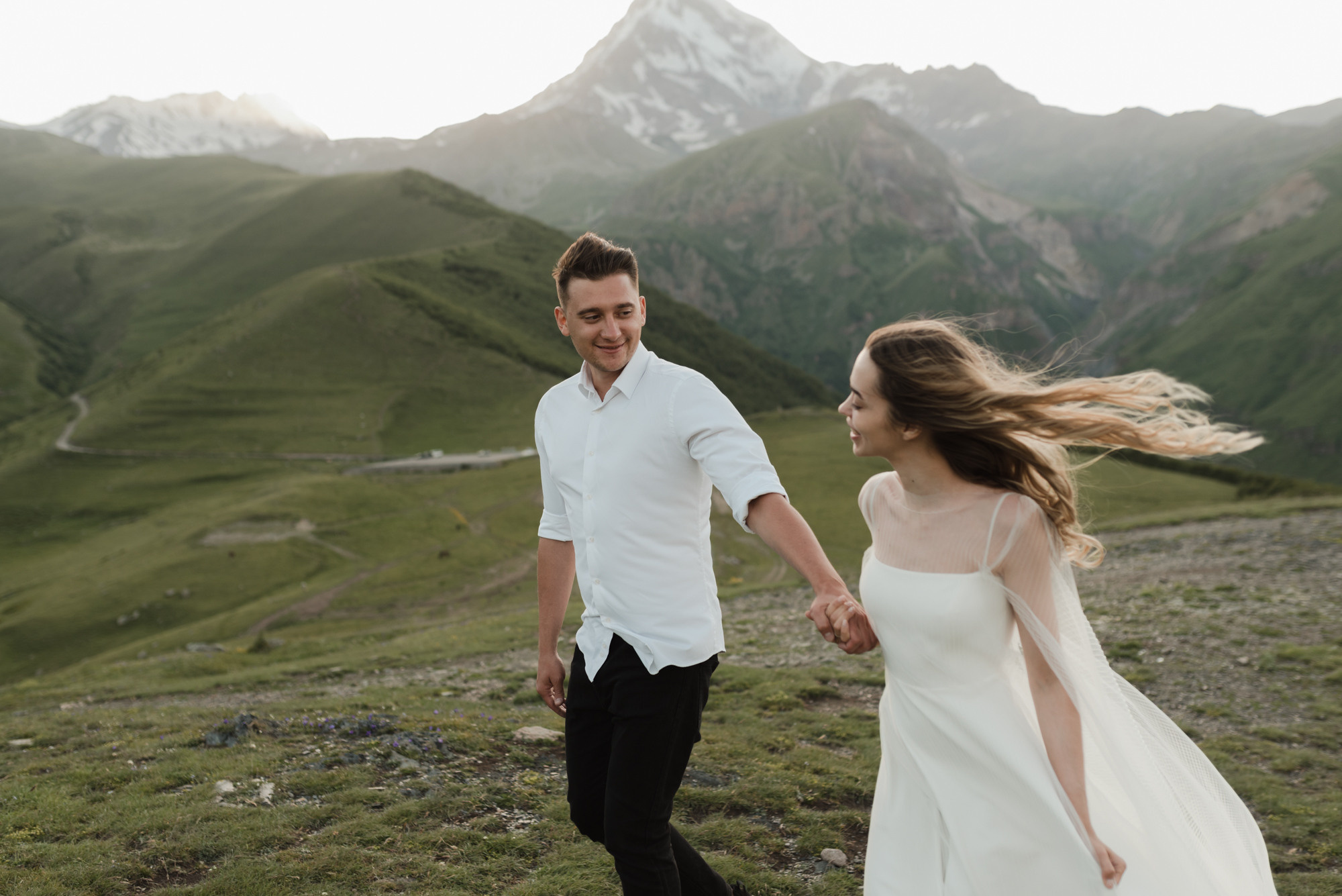 Vadim and Anna, Kazbegi. Wedding photographer in Georgia, Tbilisi Arina Krasnikova