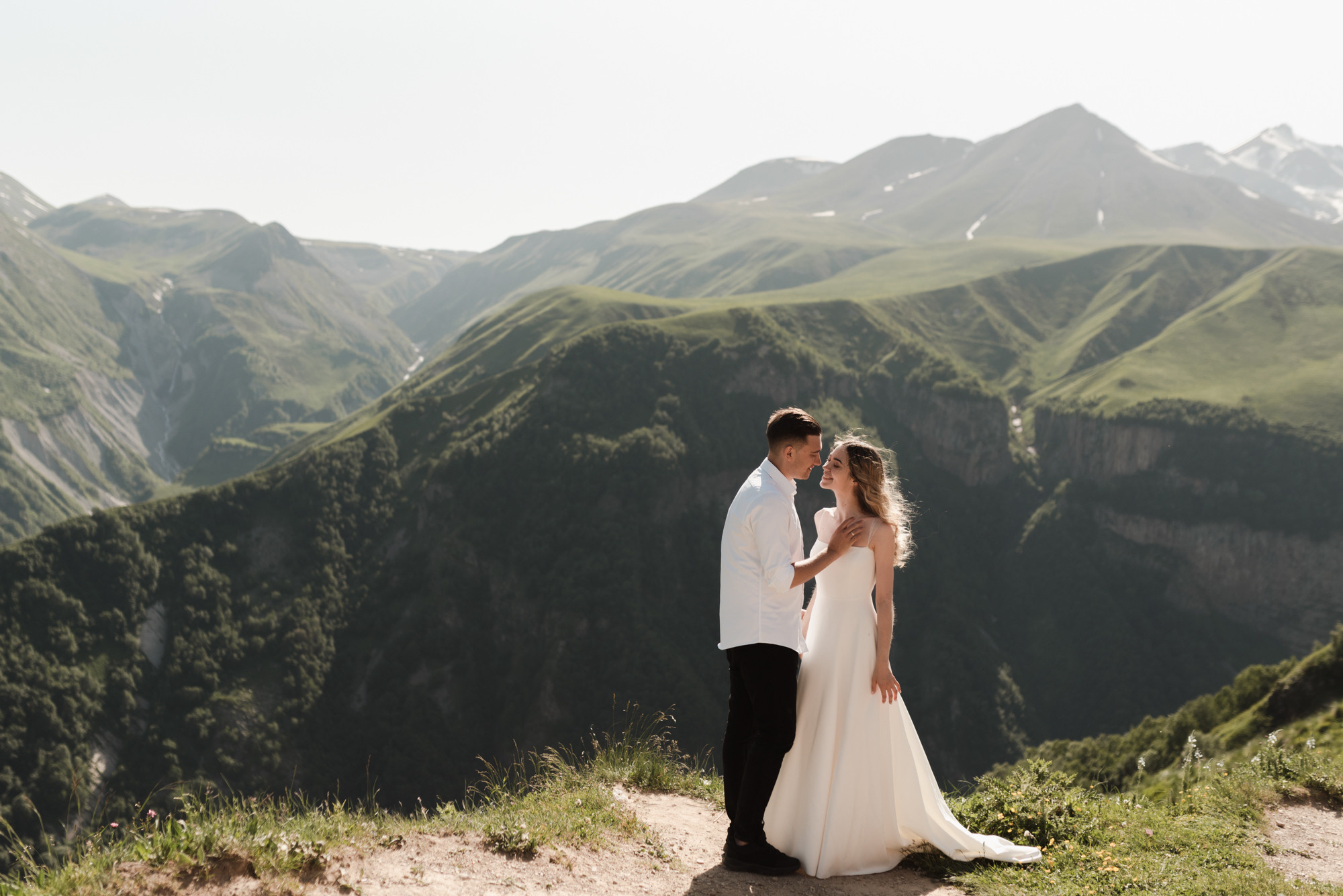 Vadim and Anna, Kazbegi. Wedding photographer in Georgia, Tbilisi Arina Krasnikova