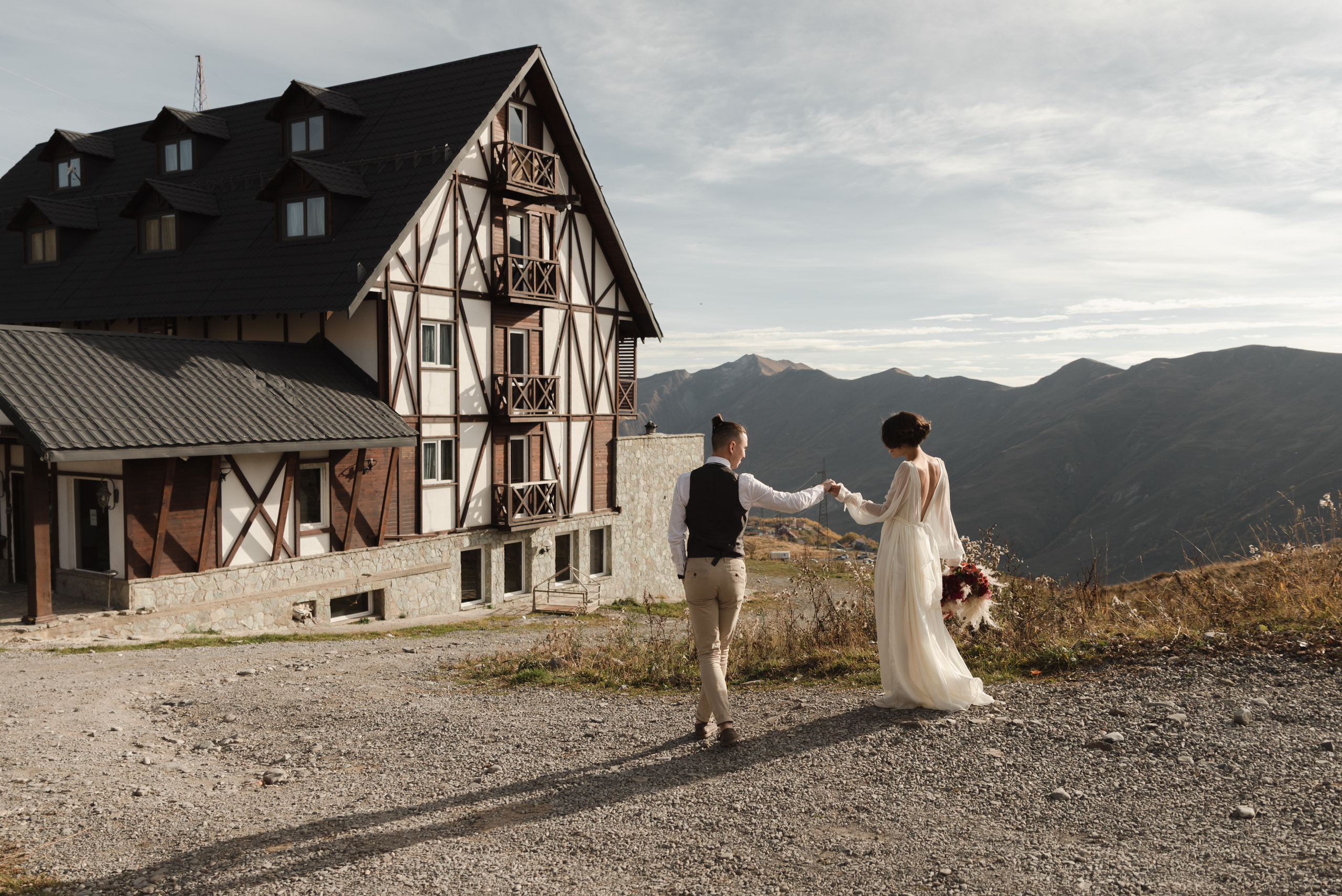 Wedding in Gudauri. Wedding photographer in Georgia, Tbilisi Arina Krasnikova