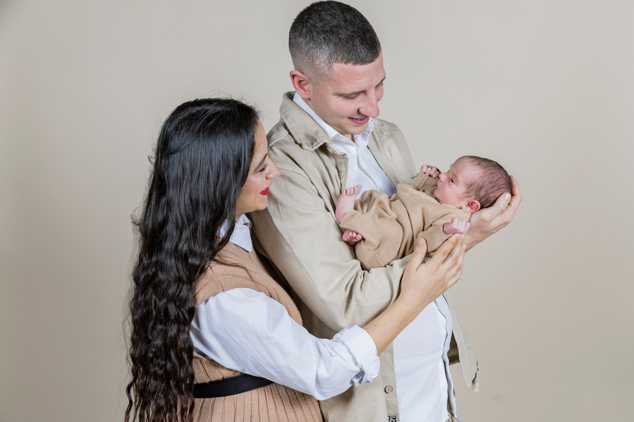 Sesión Newborn Sweet Moments: Guía Completa para Padres | Rainbox. Rainbox Estudio de Fotografía