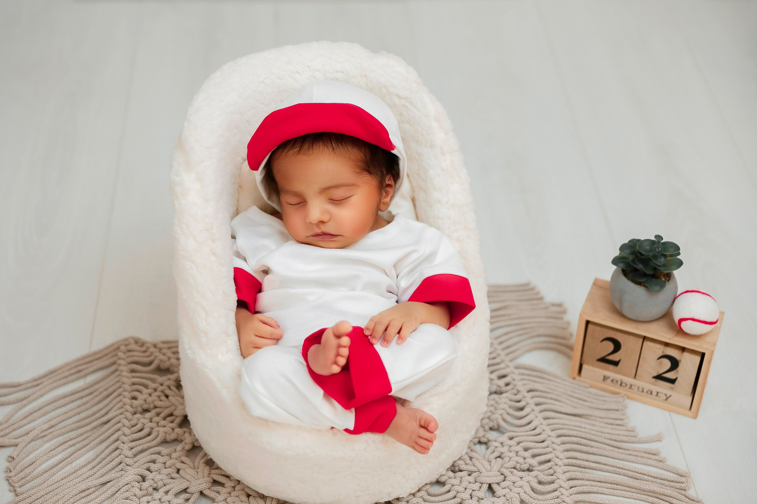 NEWBORN. Silvia Stamati Photography Helsinki