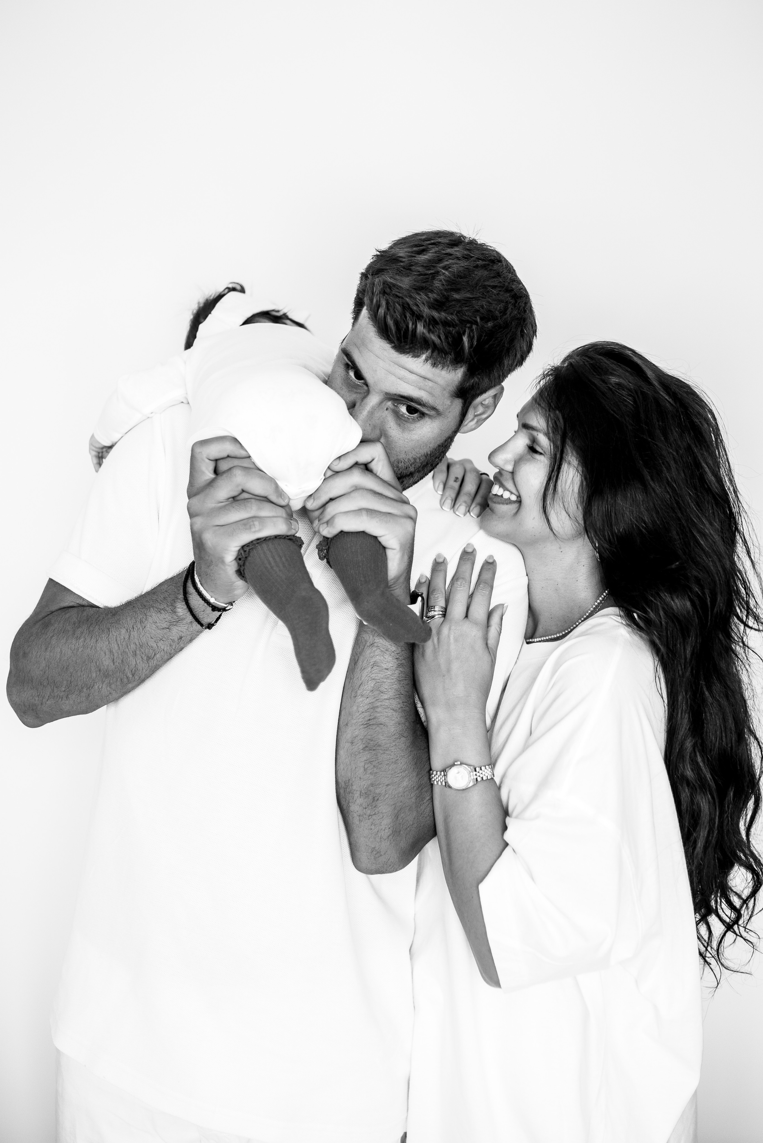 Home Family Photoshoot. WELCOME