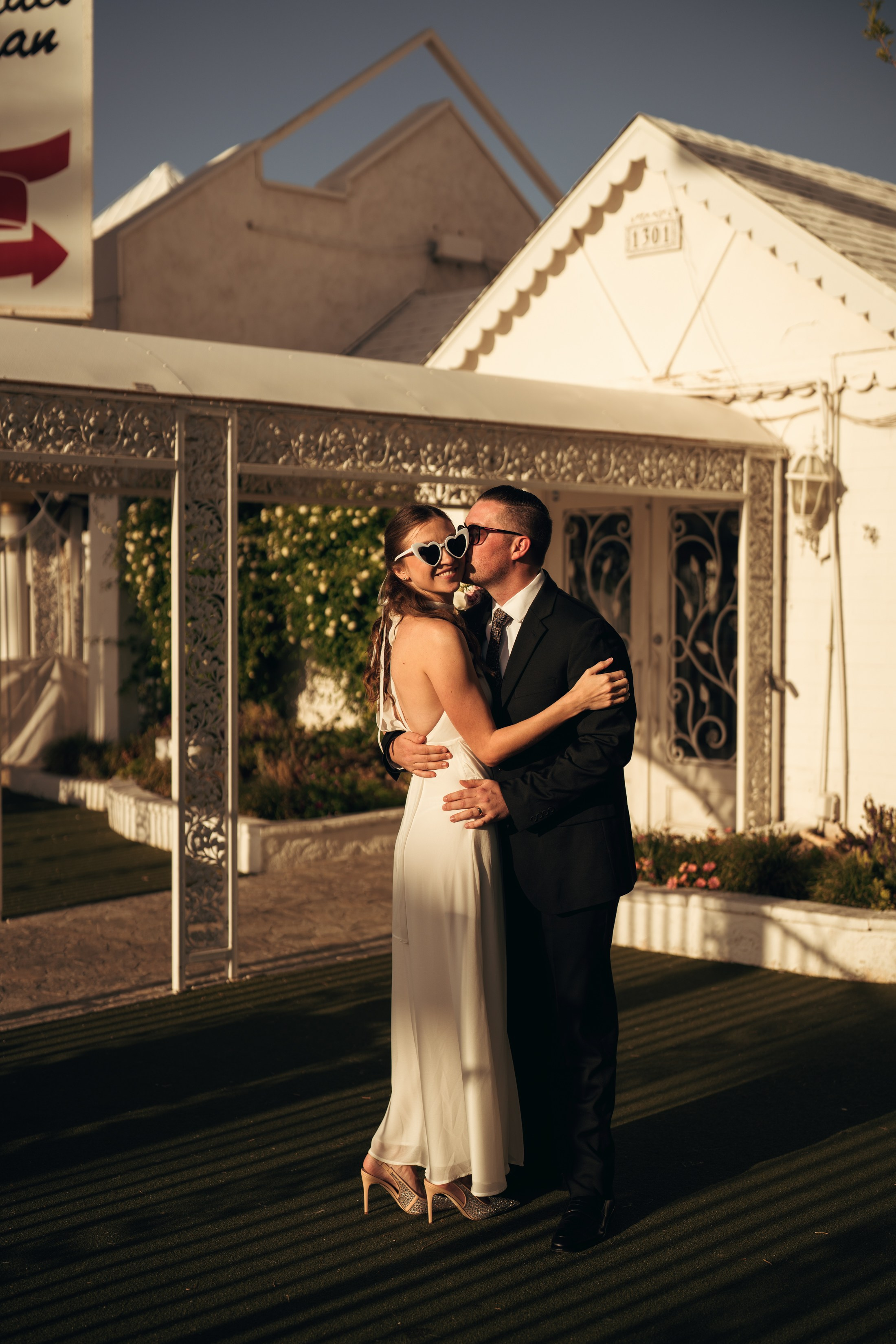 Corbin&Ivanna. Wedding & elopement photographer Viktoriya Kravtsov. Las Vegas