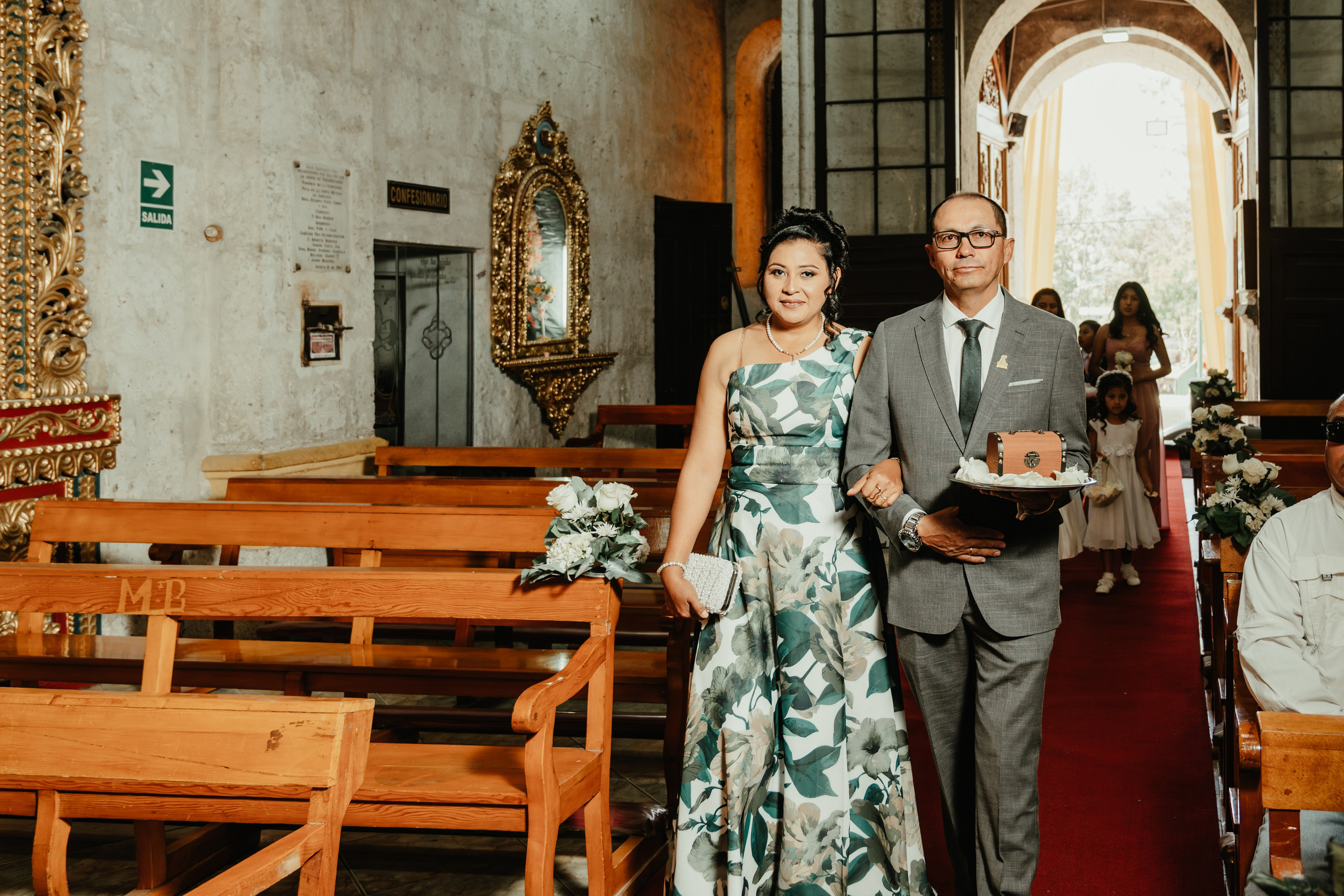 VANESSA + FRANKLIN BODA RELIGIOSA. Studio KVTA | Fotografía y Video de Bodas en Arequipa